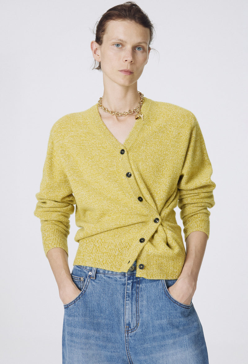 CASHMERE 100 KNIT COLLECTION