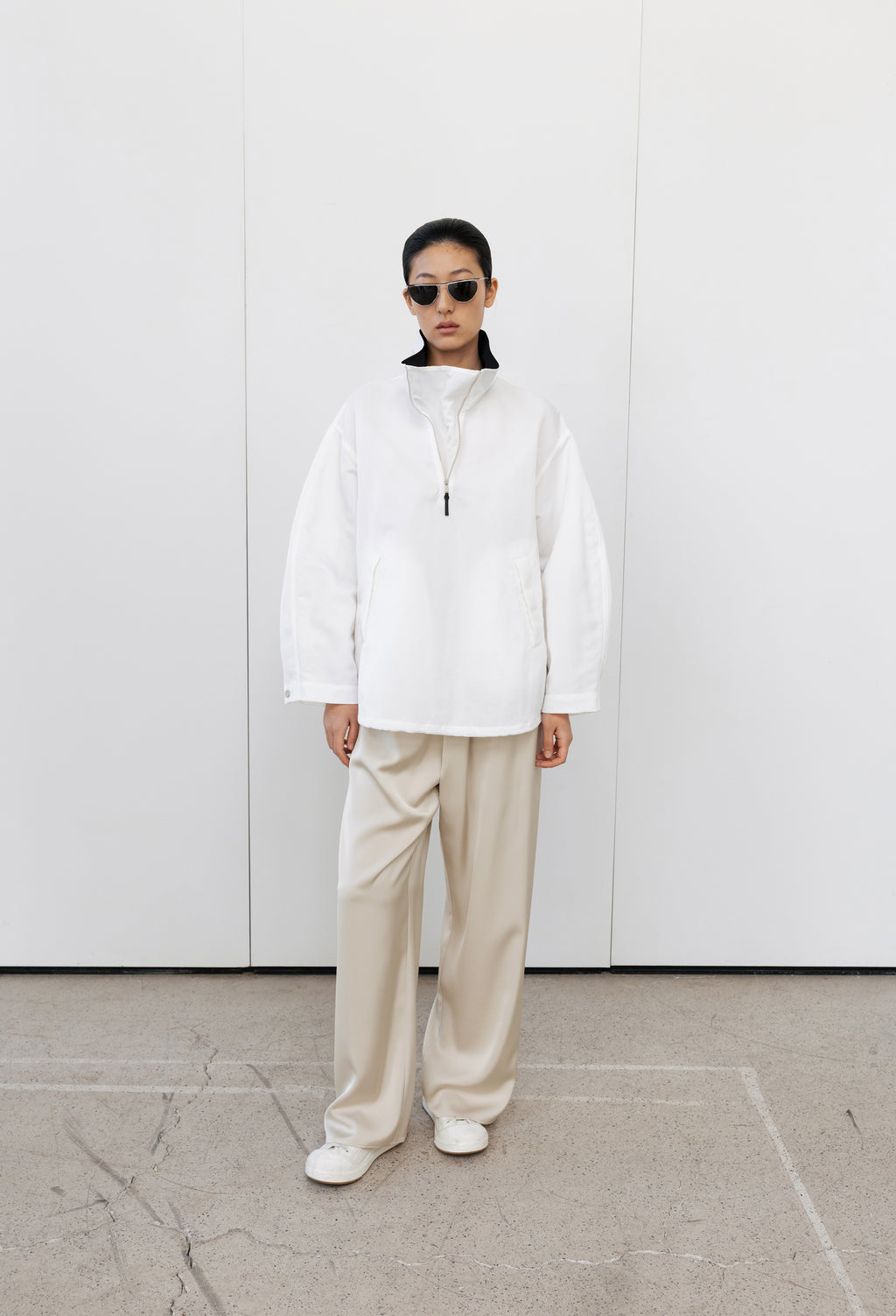 Satin shirred pants beige