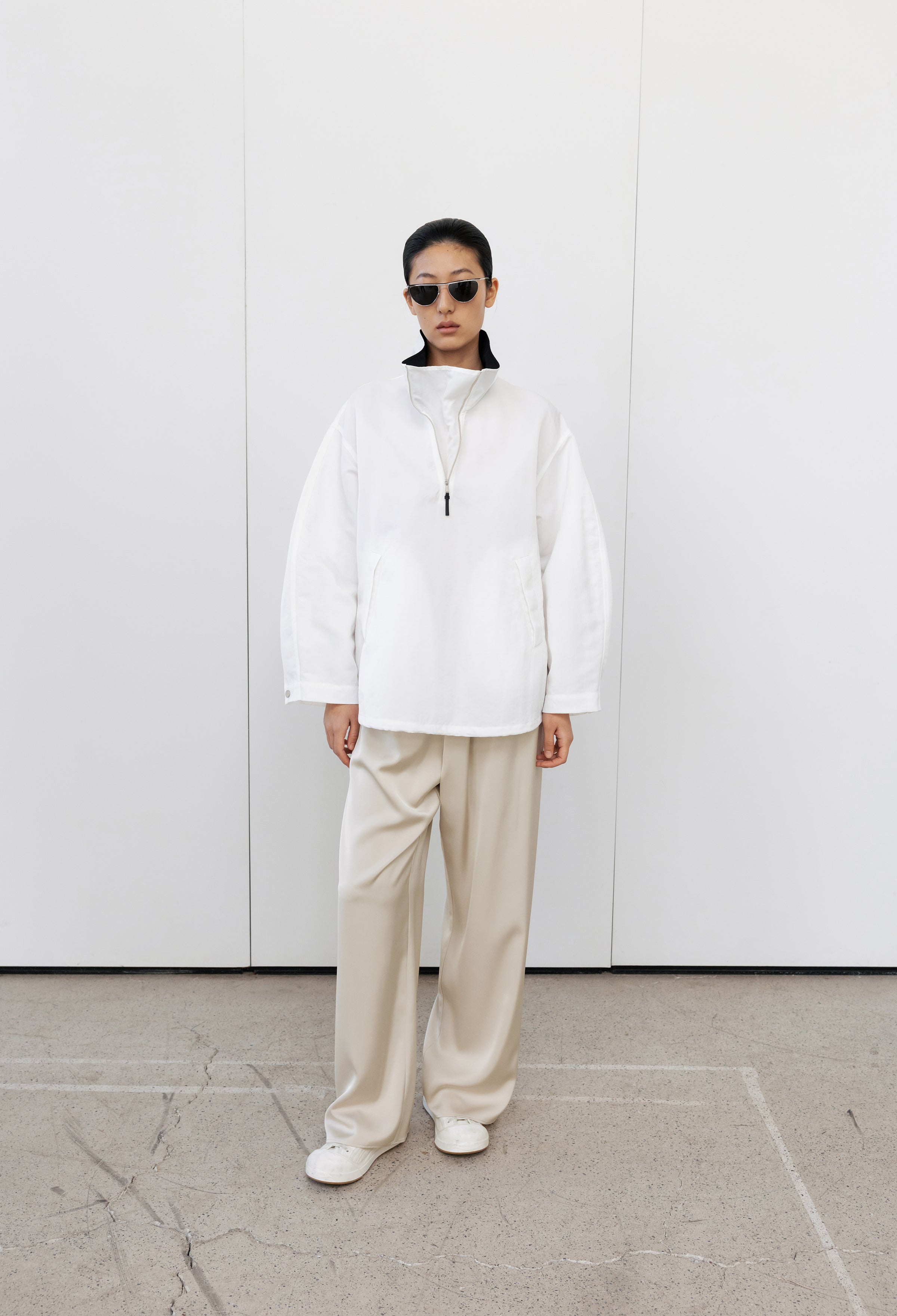 Satin shirred pants beige