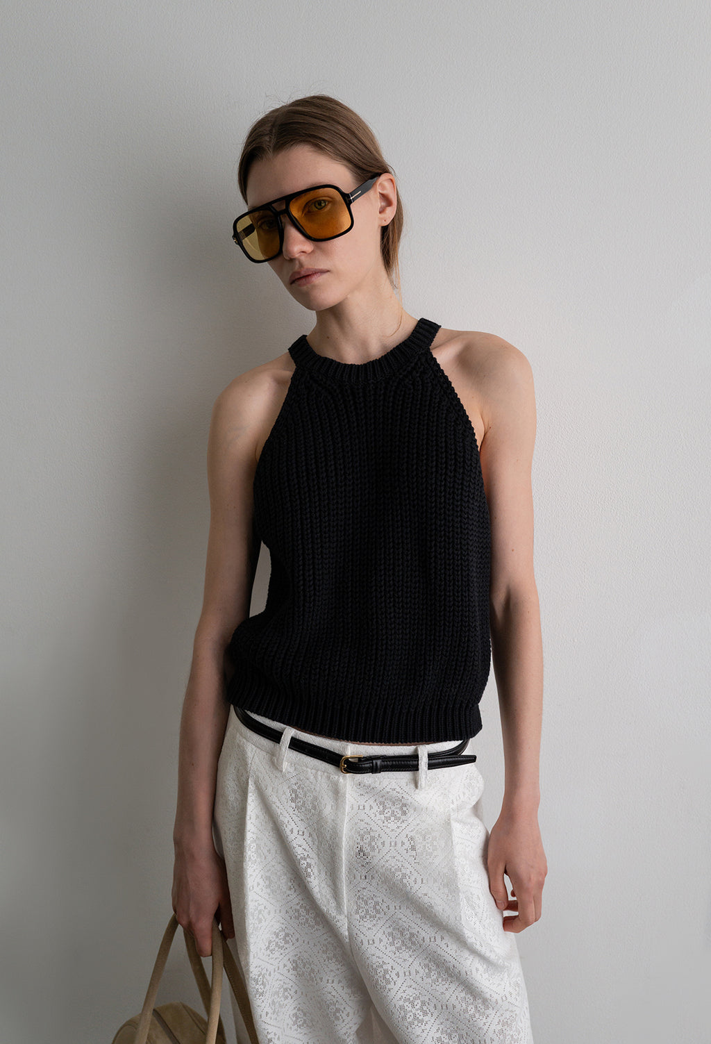 Sleek Buckle Belt Black Gold