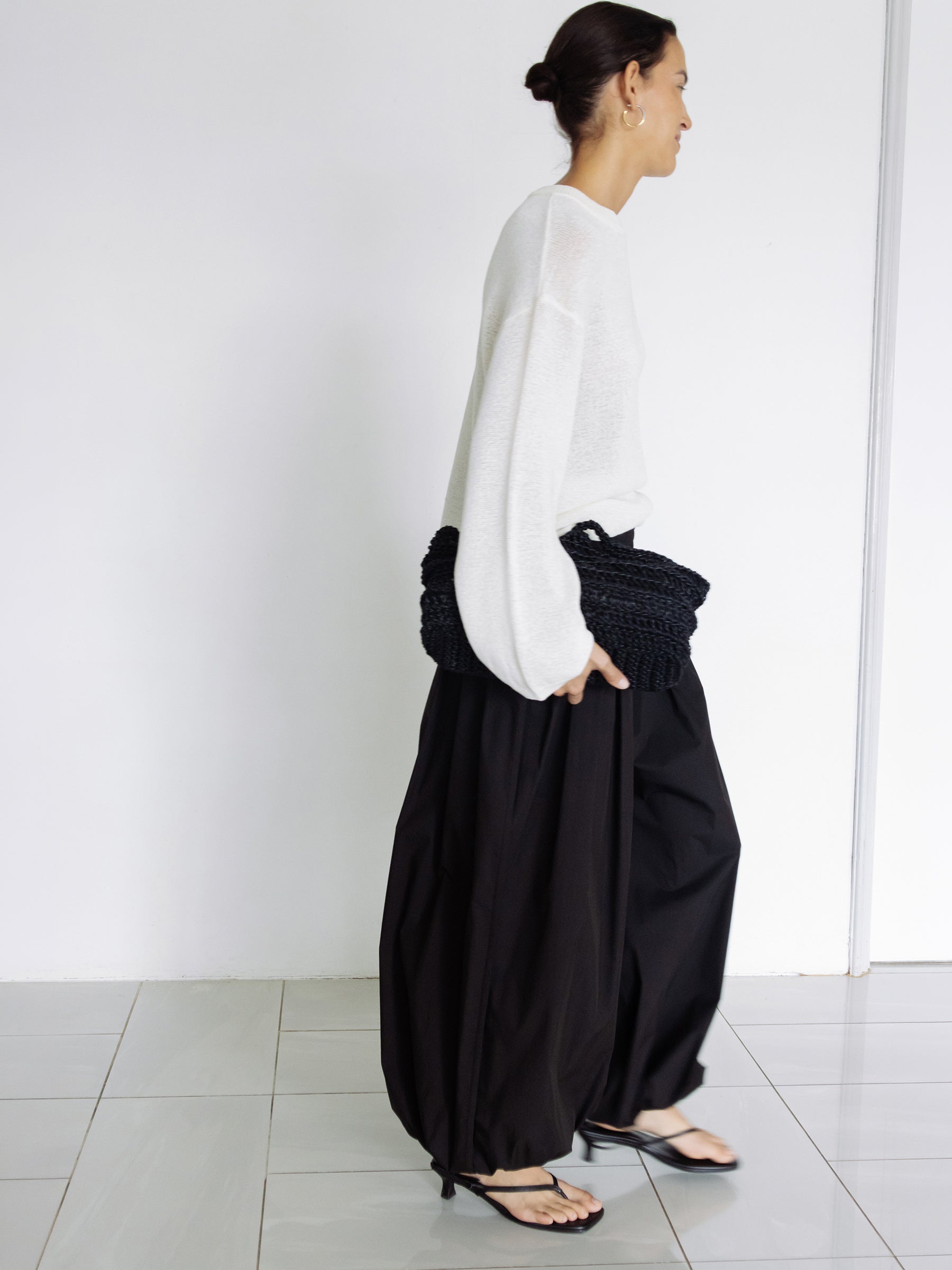 Sheer round pullover ivory