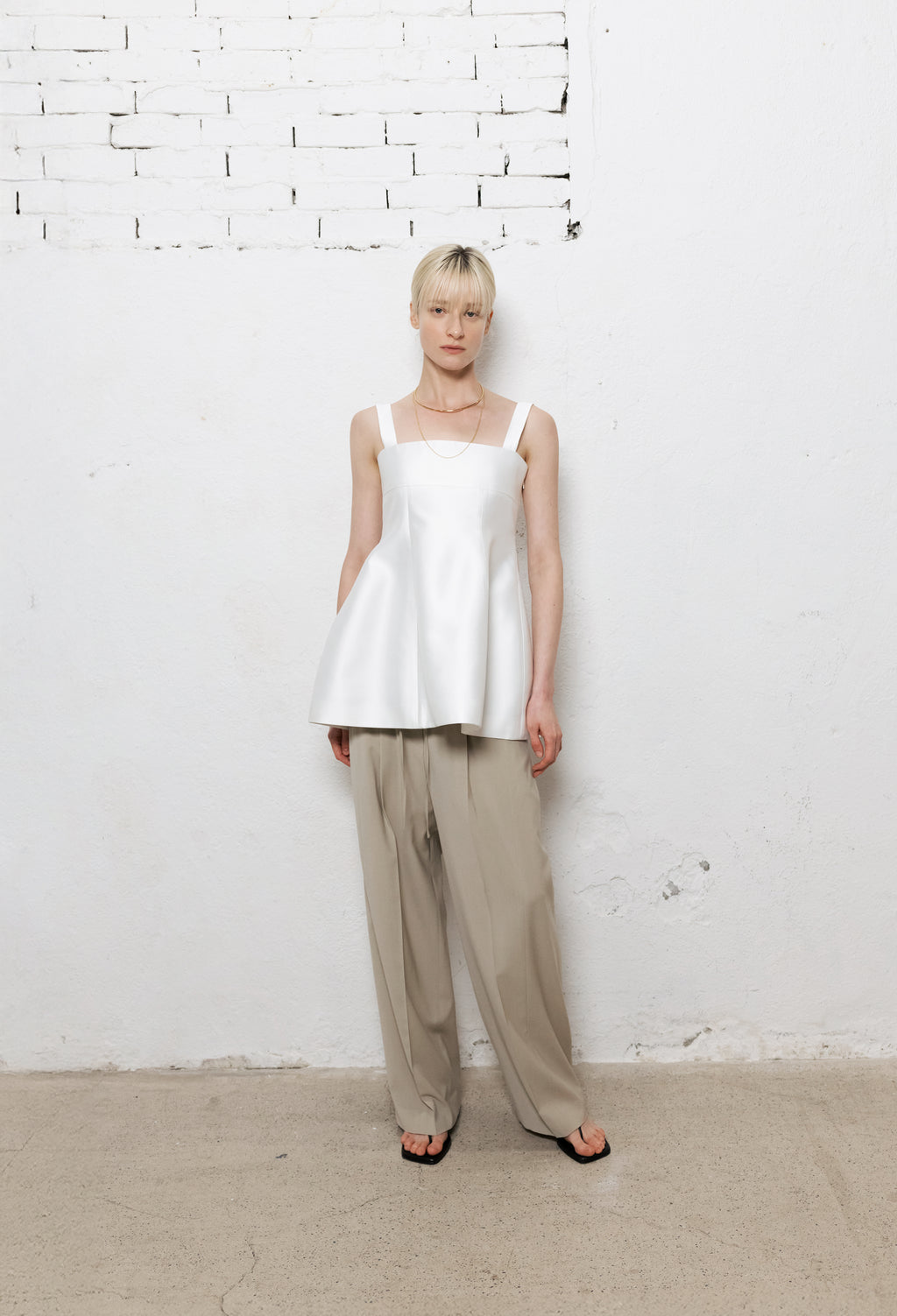 Ceremony Volume Top Ivory