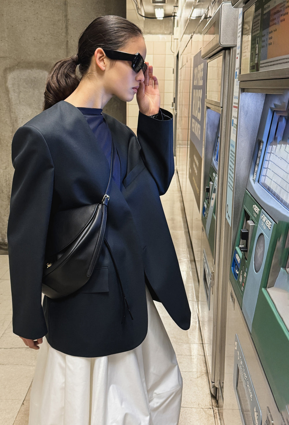 울100 클린넥 자켓 네이비