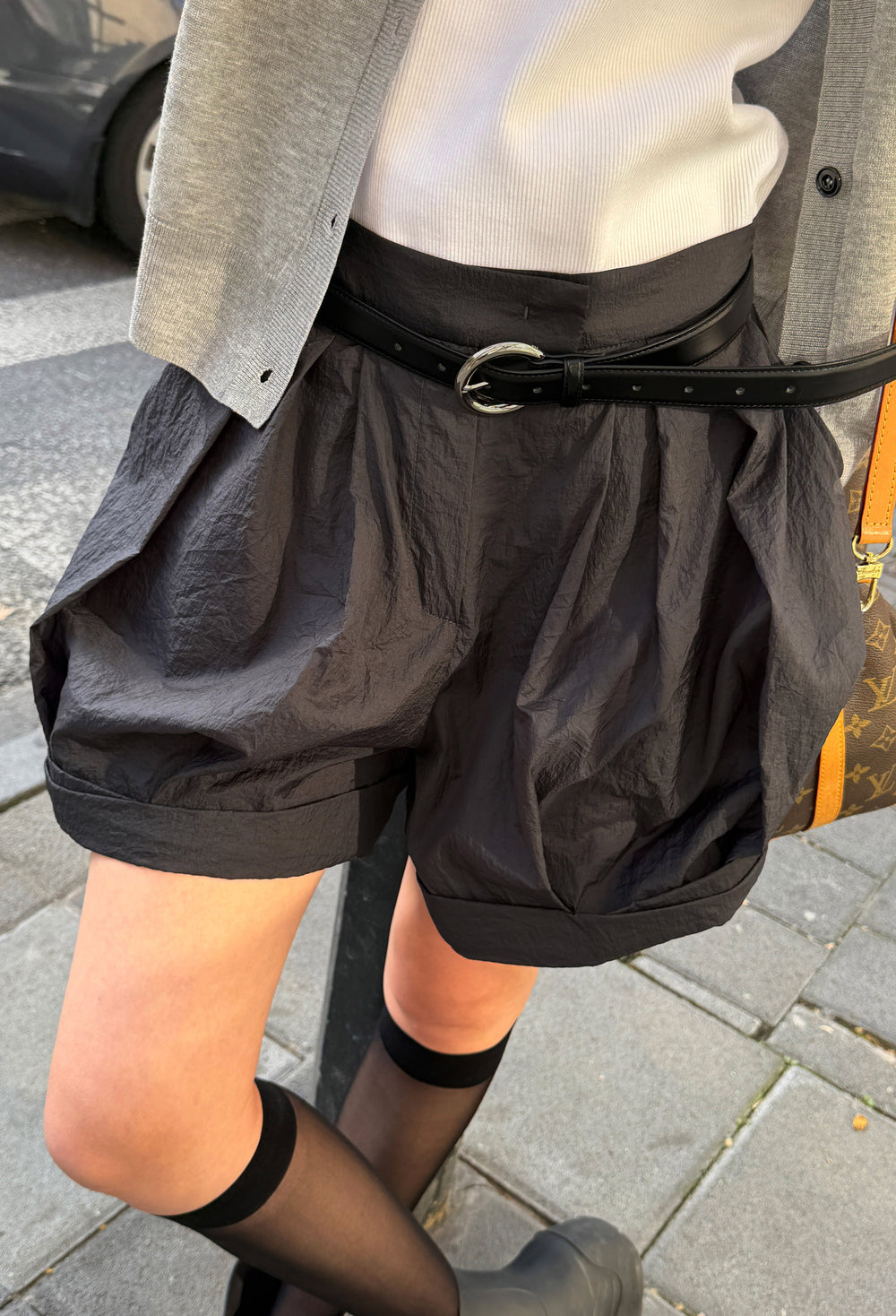 Circle Buckle Belt Black Silver