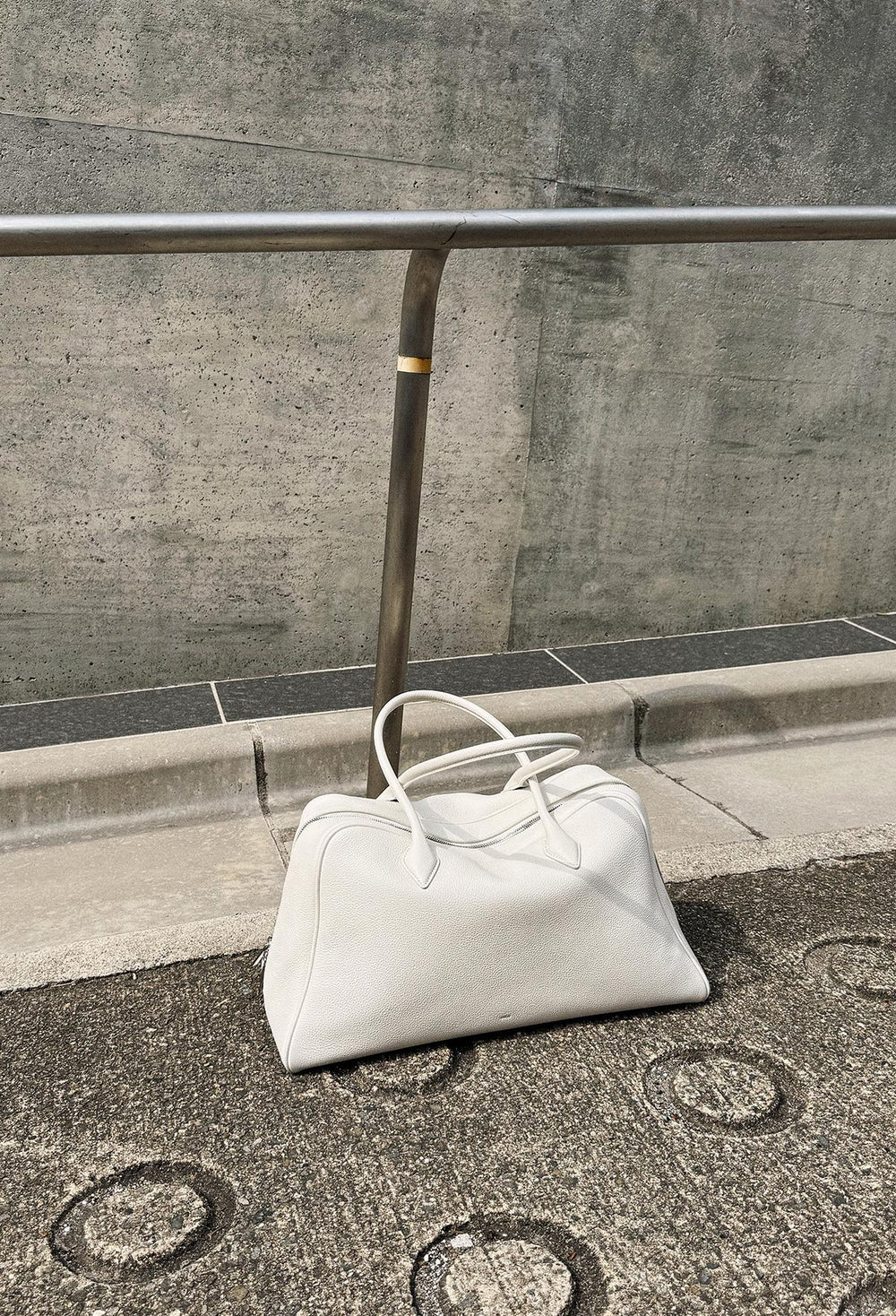 Curvy Bag Medium Ivory