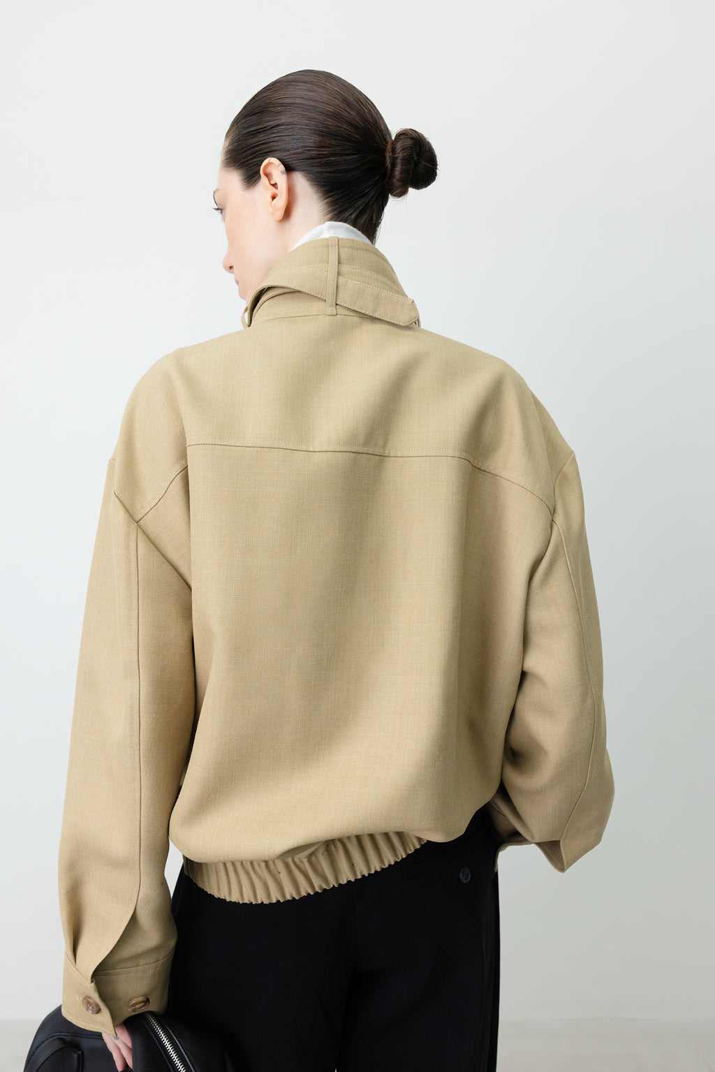 High-Neck Blouson Jumper Beige