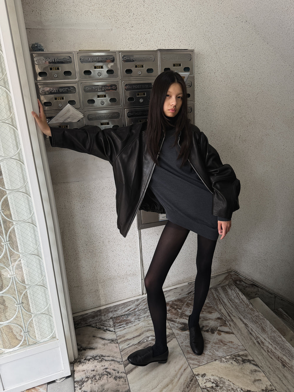 Real Lamb Minimal Jumper Black