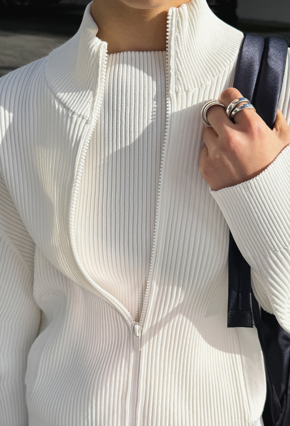 High-density Knit Zip-Up Ivory