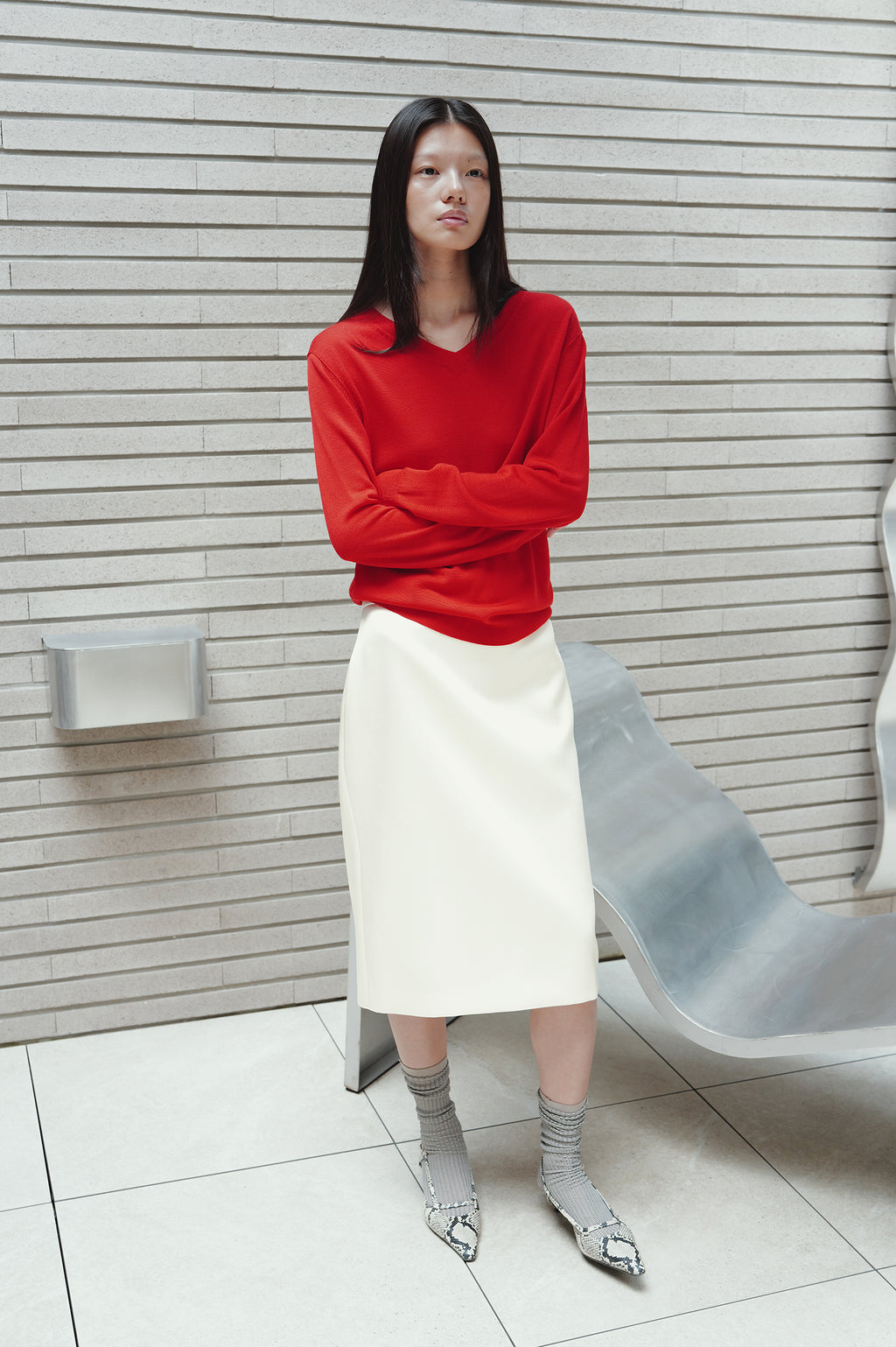 Washable 100% Wool V-neck Pullover Red