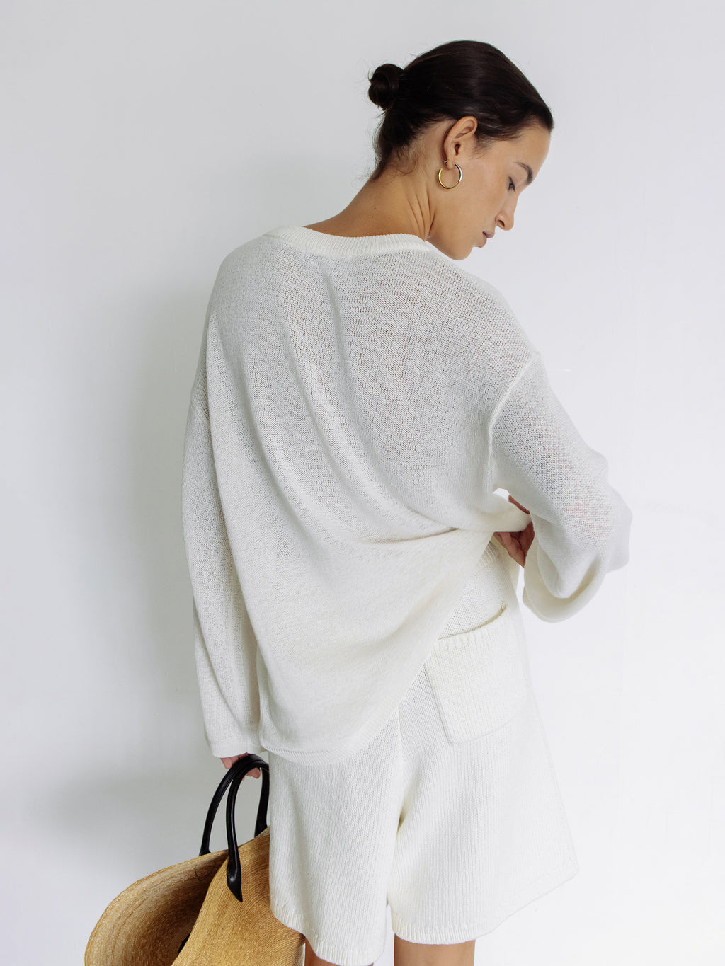 Sheer round pullover ivory