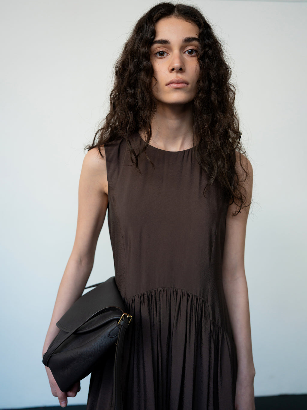 Flowy Shirring One-Piece Dress Brown