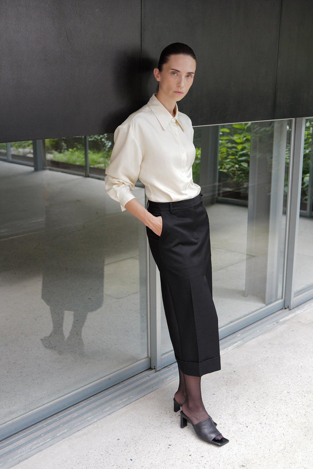 Wool Silk Pencil Skirt Black