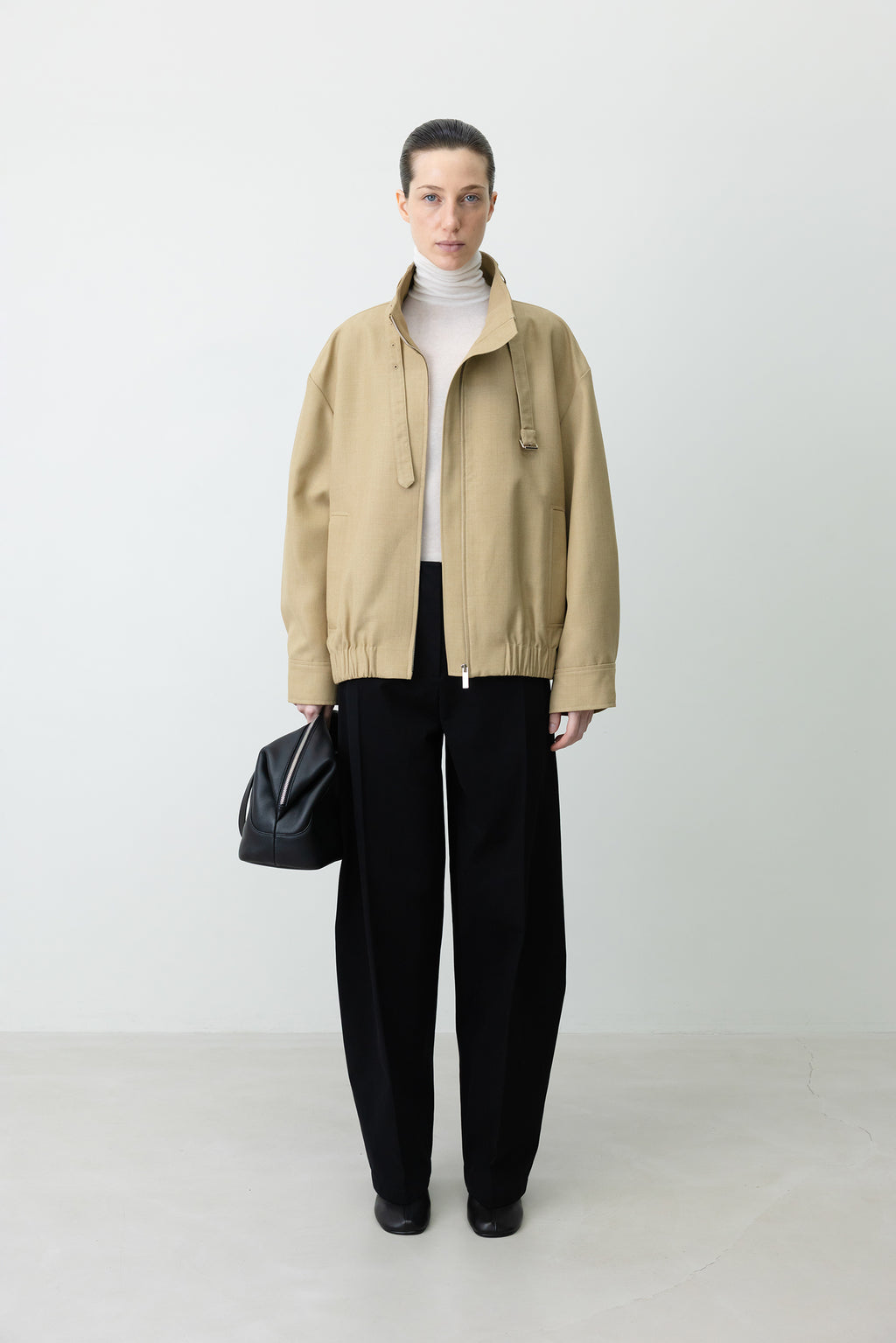 High-Neck Blouson Jumper Beige
