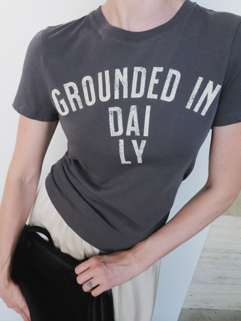 Ground Daily T-shirt Charcoal