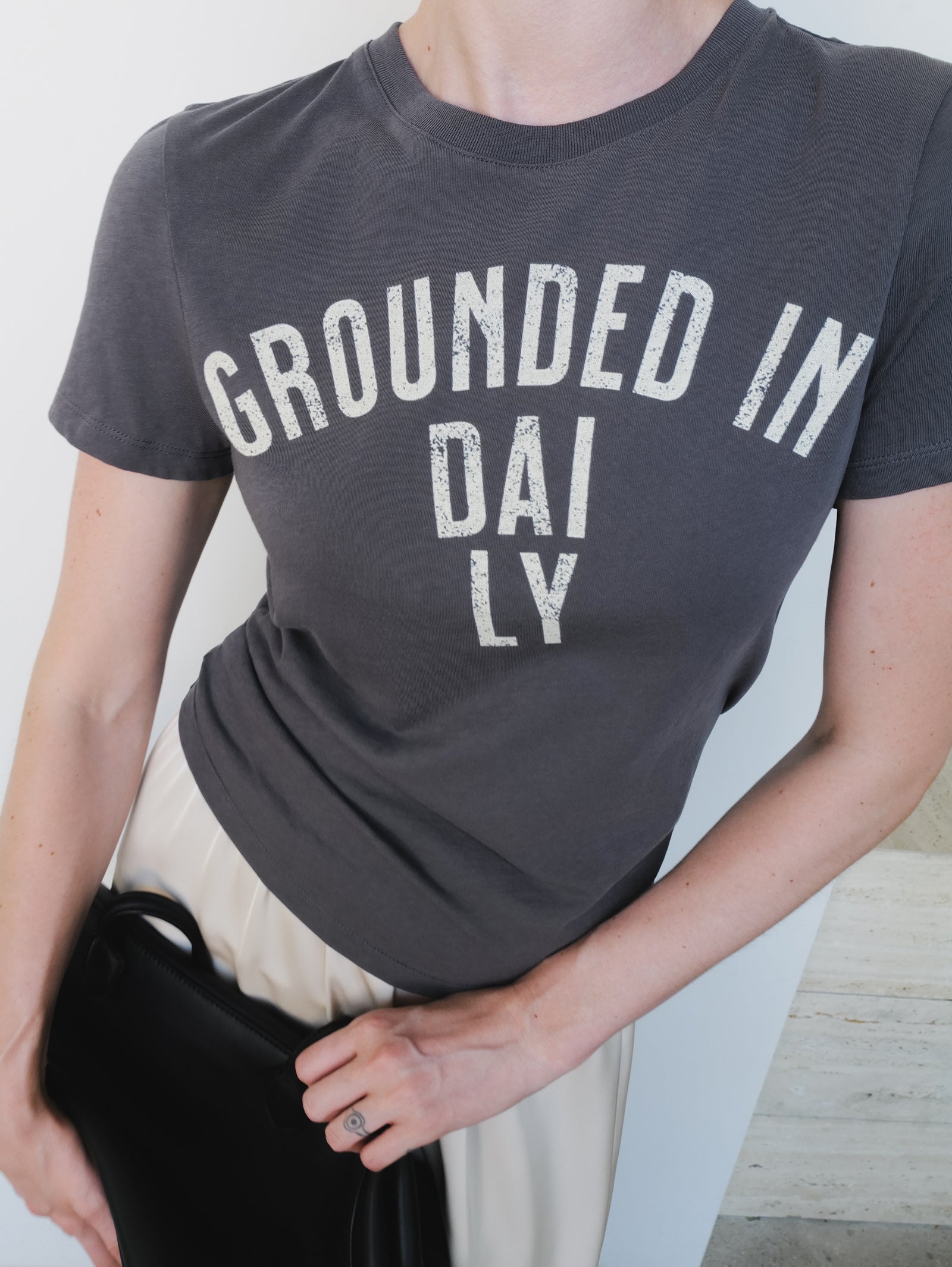 Ground Daily T-shirt Charcoal