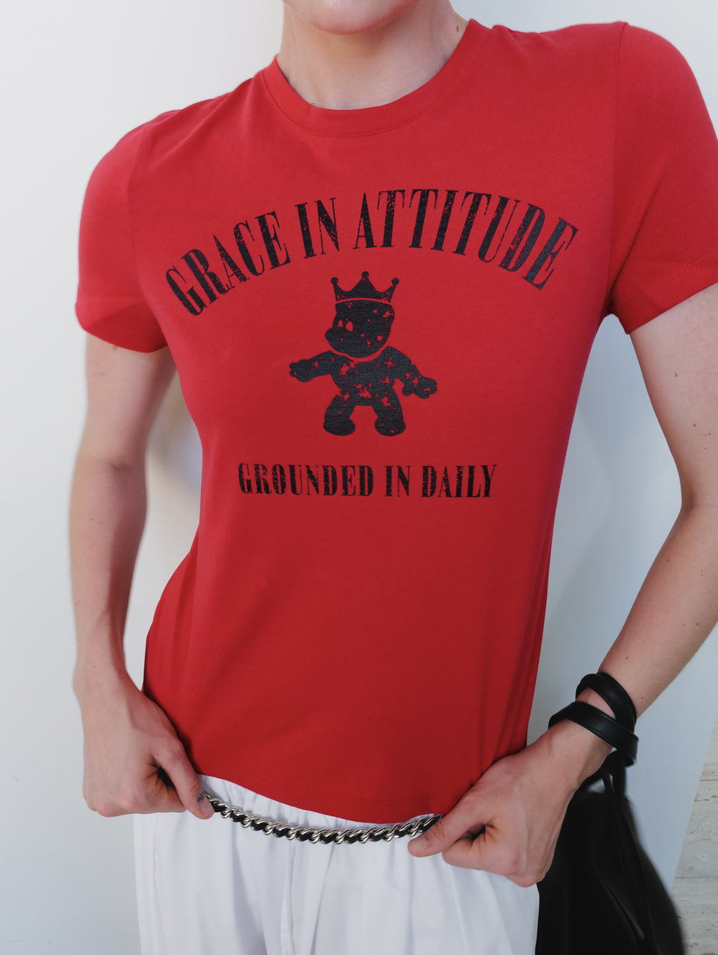 Crown Bear T-Shirt Red