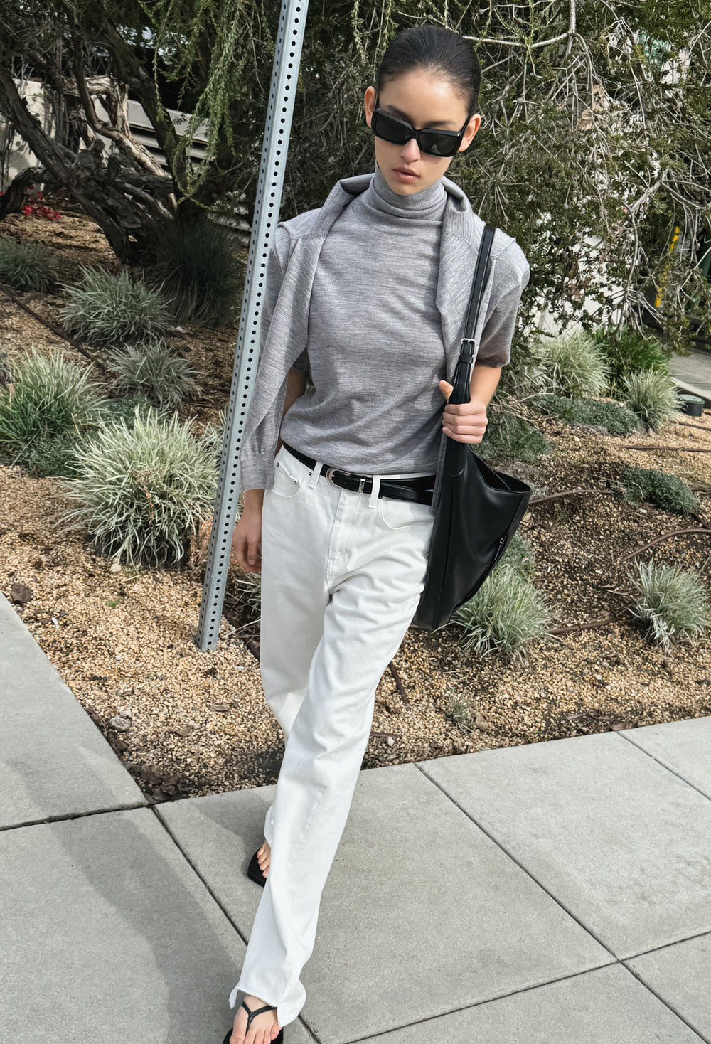 810 Cut-Off Denim Ivory