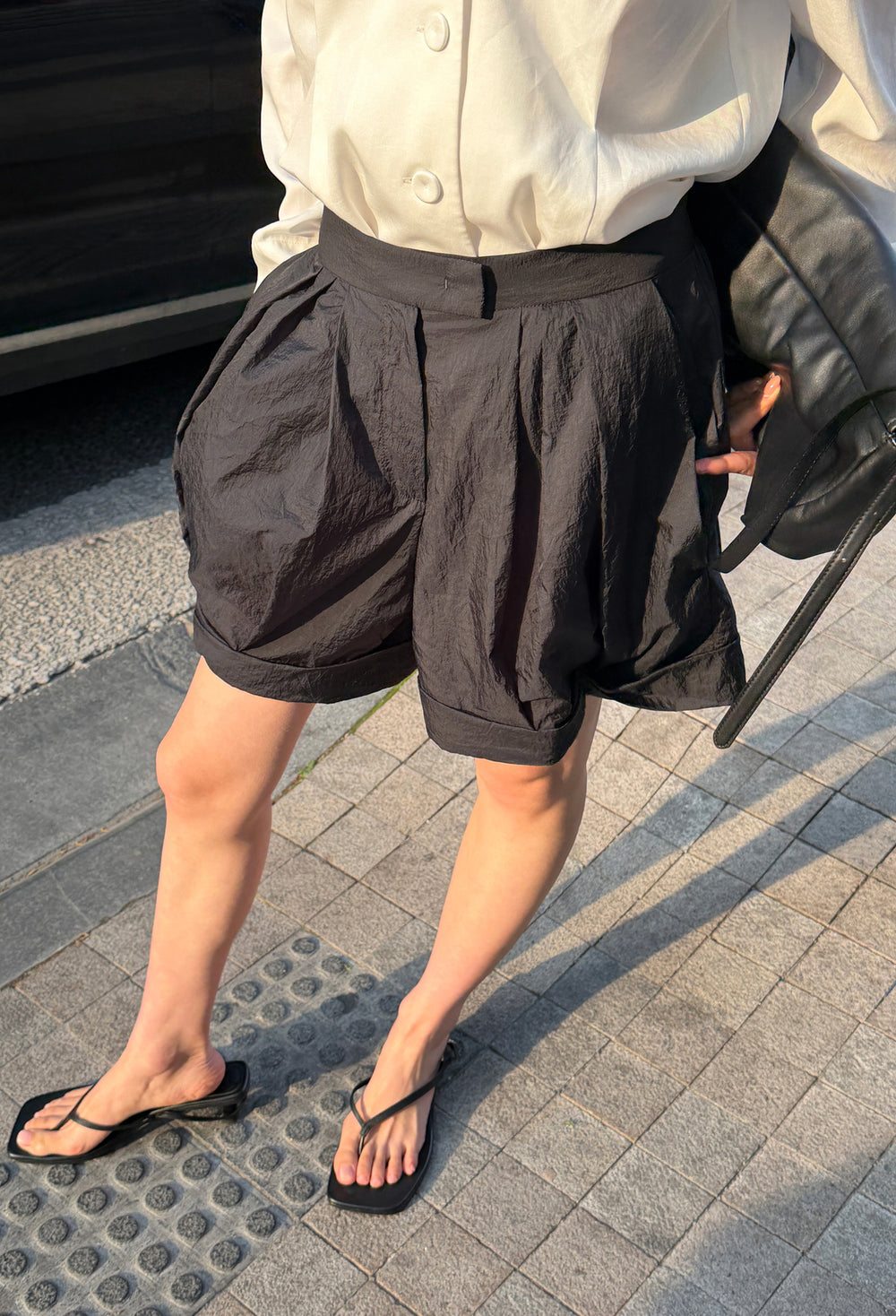 에어리 나일론 쇼츠 차콜