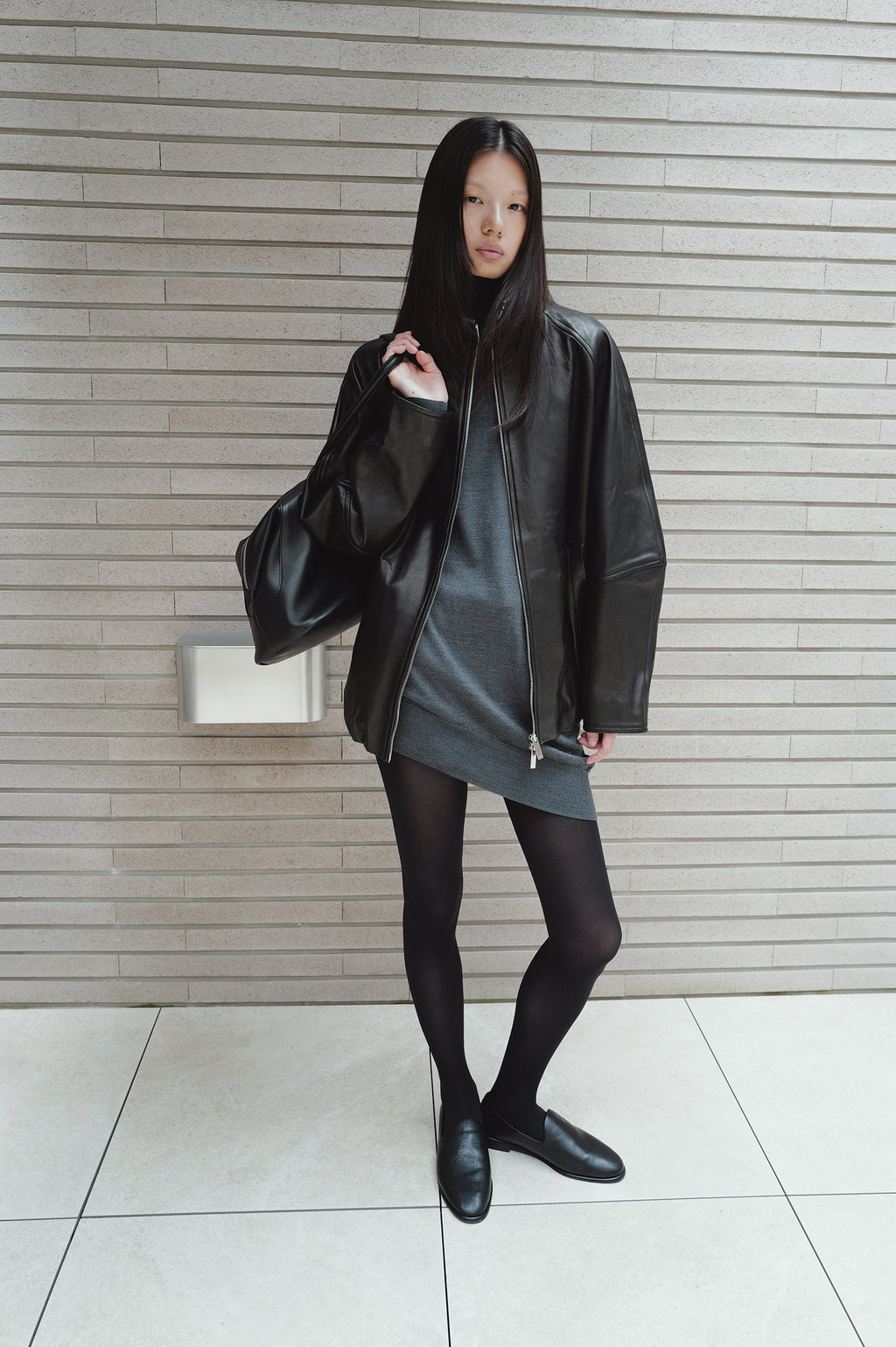 Real Lamb Minimal Jumper Black