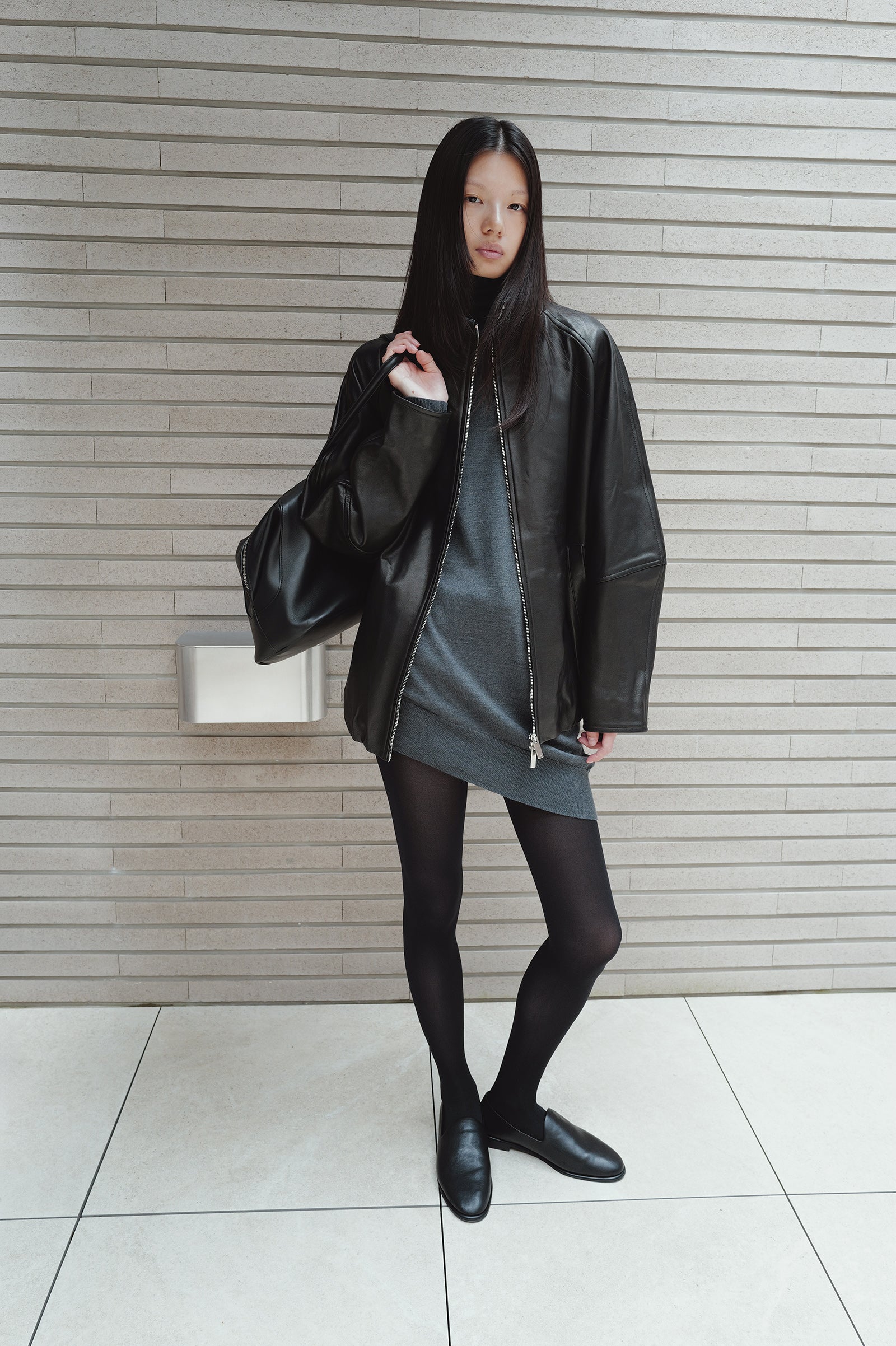 Real Lamb Minimal Jumper Black