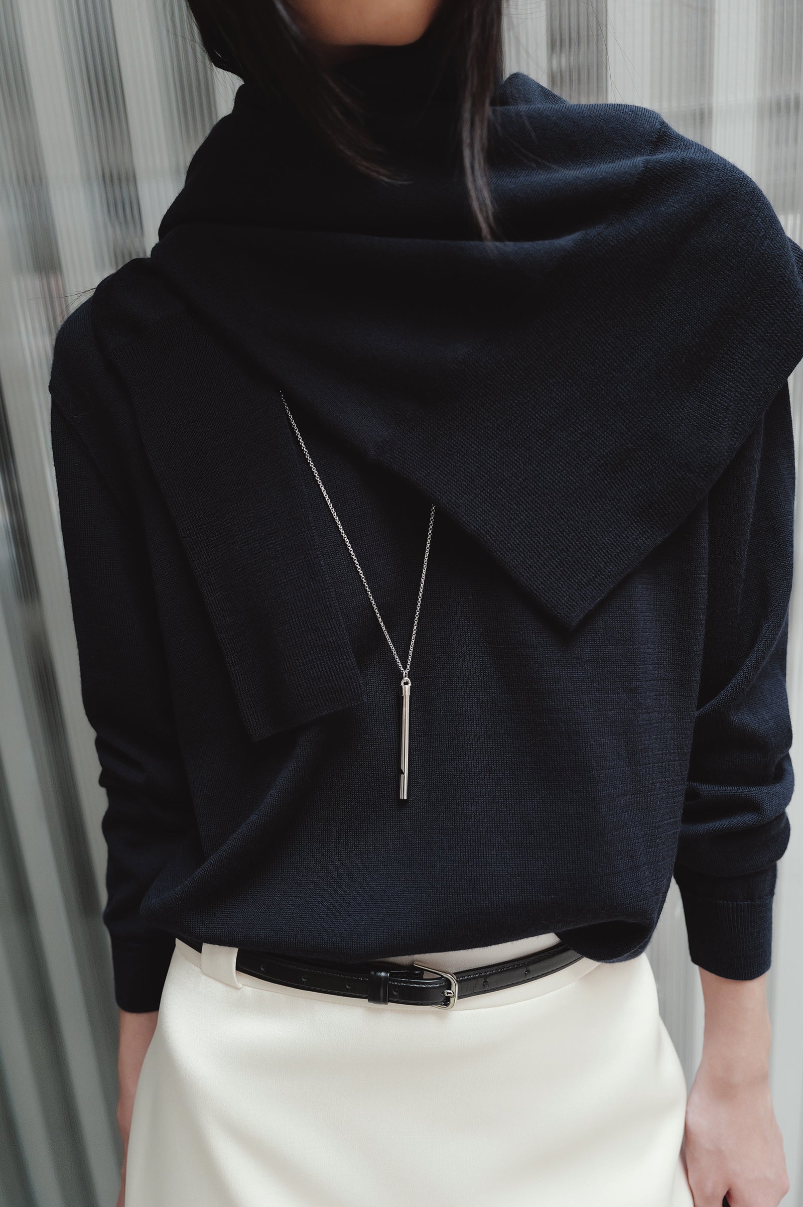 Washable 100% Wool V-neck Pullover Navy