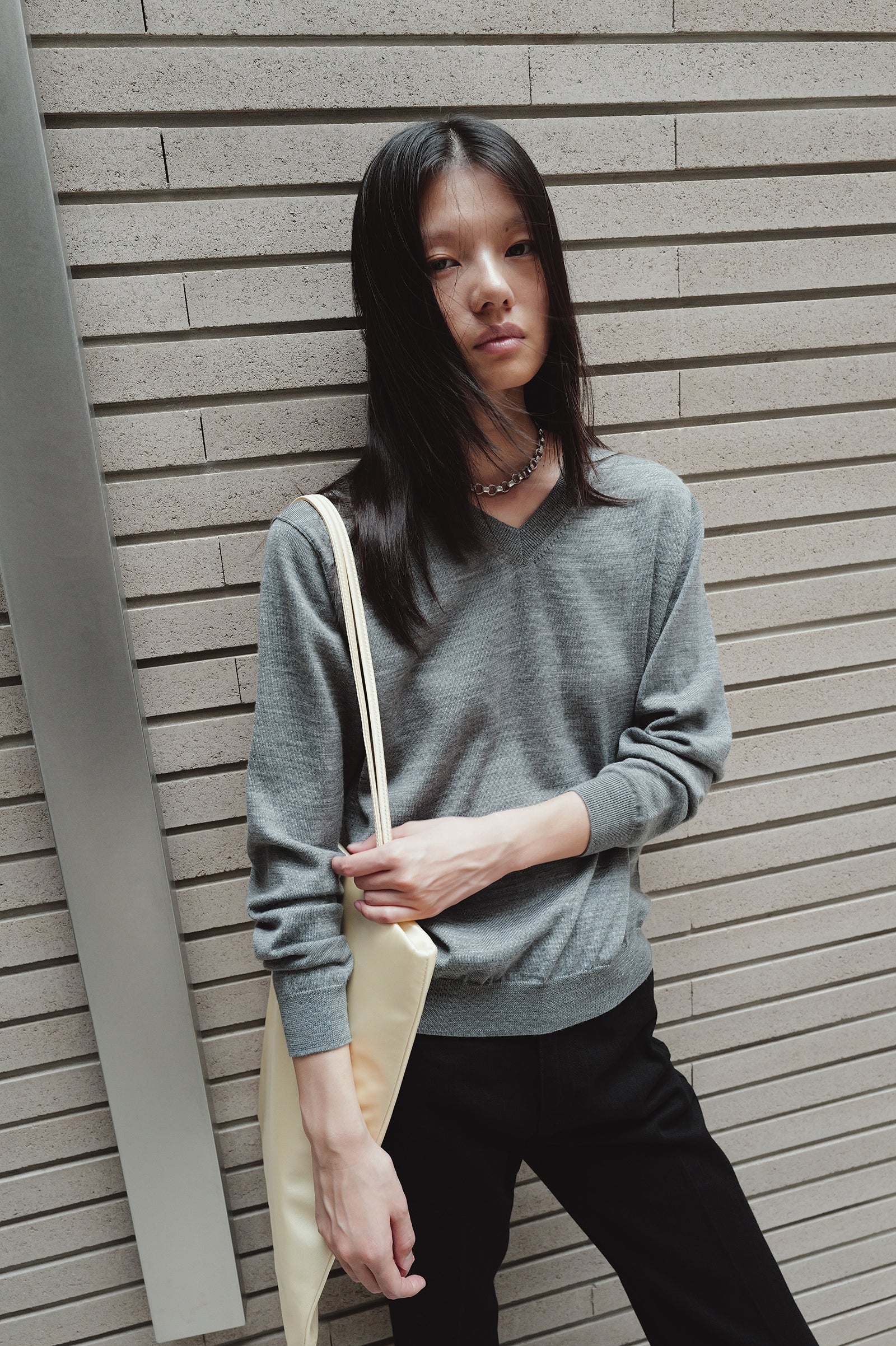 Washable 100% Wool V-neck Pullover Melange Gray