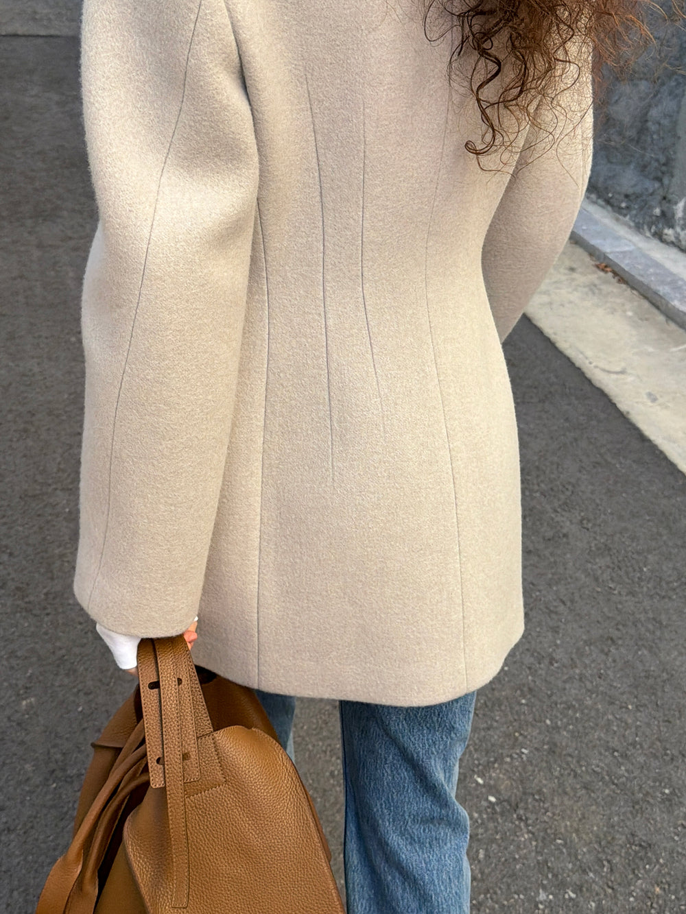 Hourglass Silhouette Coat Ecru