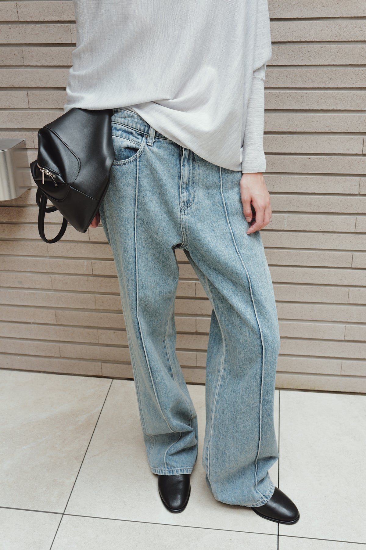 940 Pintuck Denim