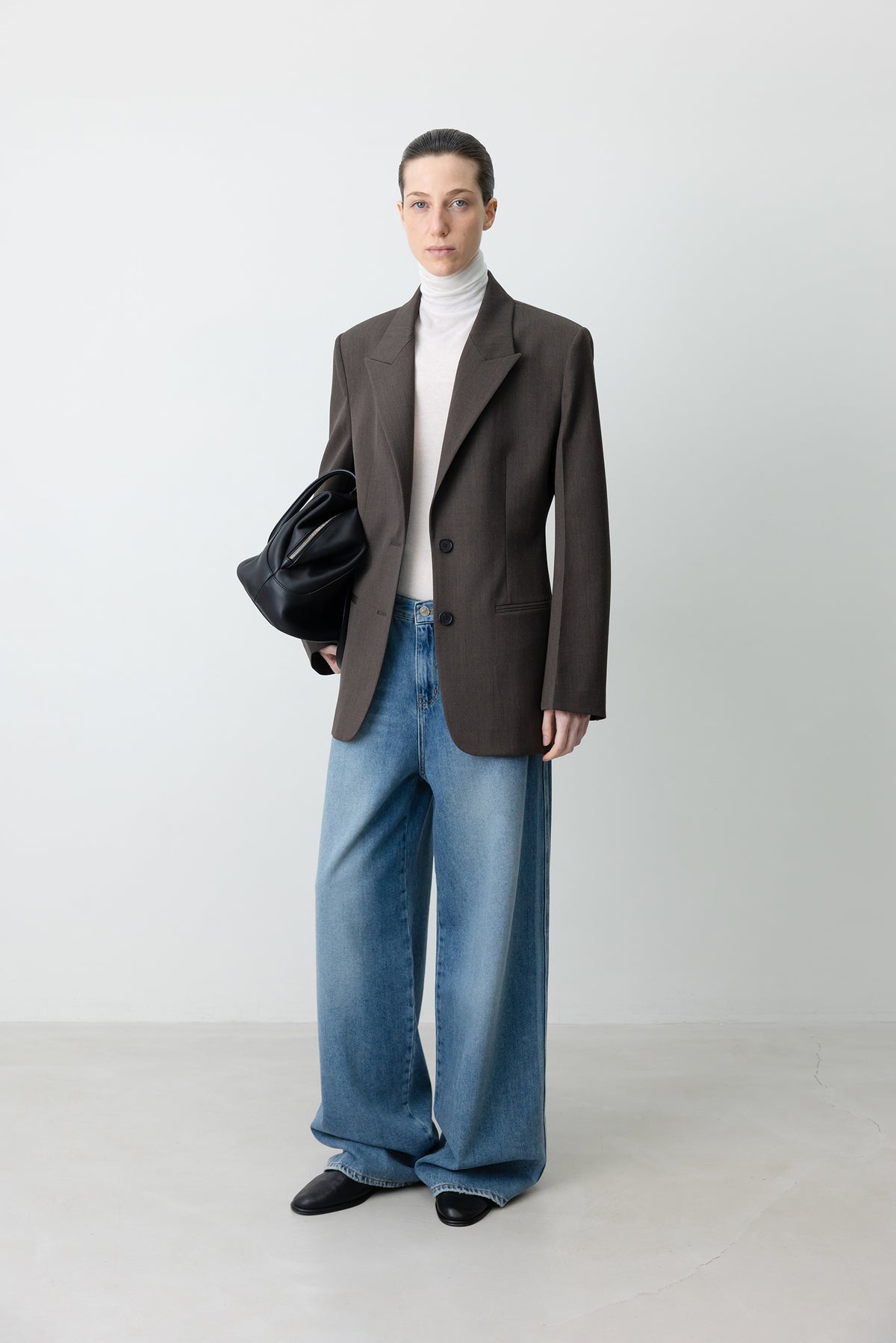Tailored single jacket
