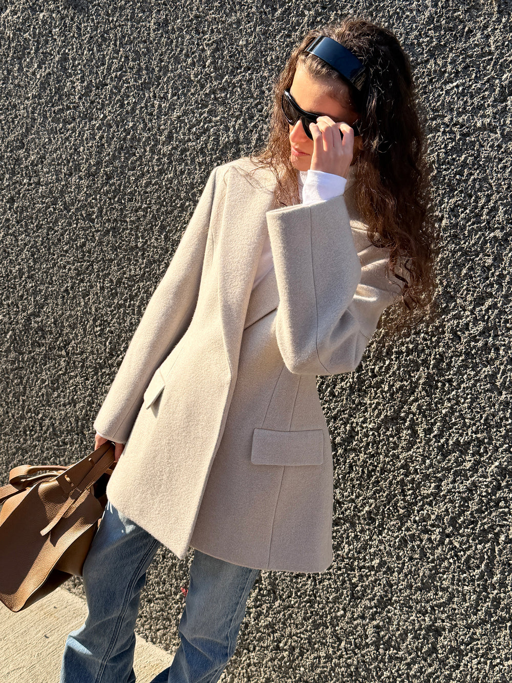 Hourglass Silhouette Coat Ecru