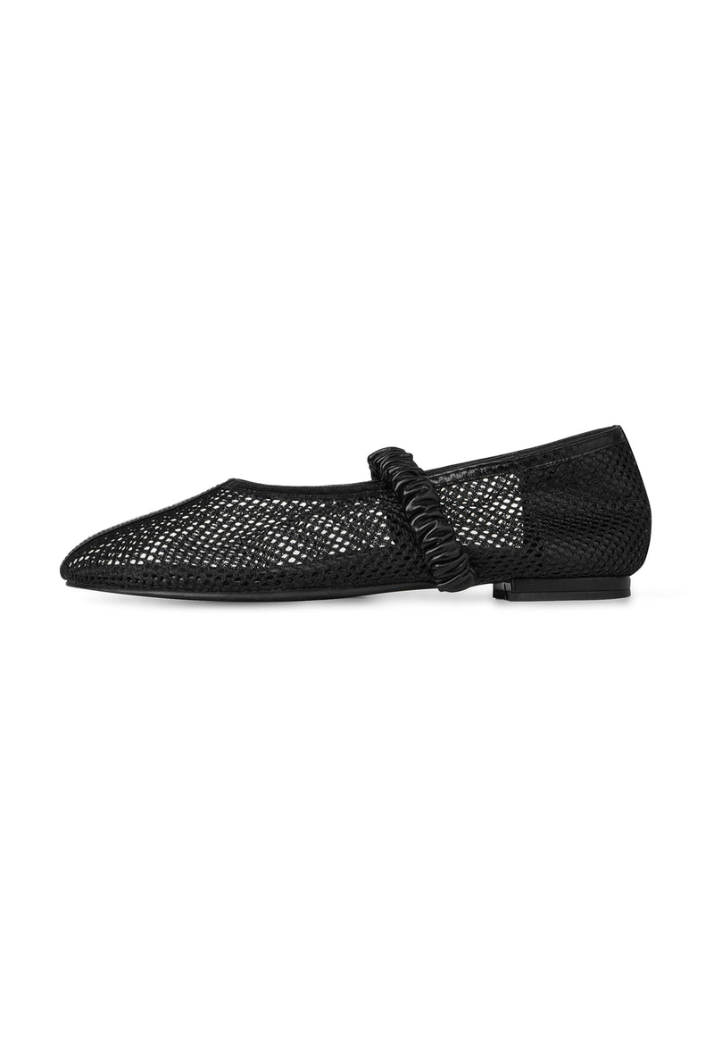 Bobby-Sox Round Shoes Beige