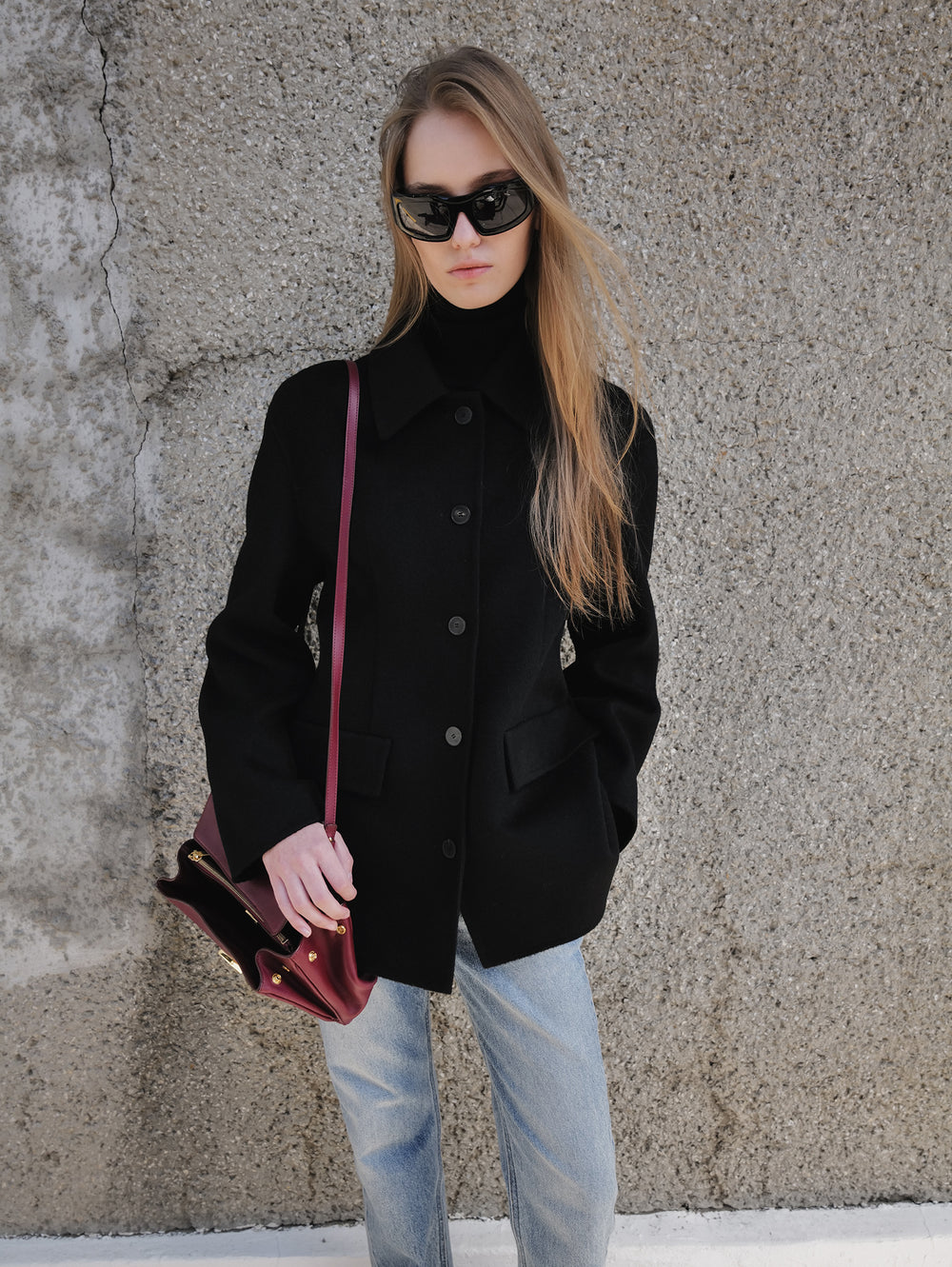 Slender Handmade Coat Black