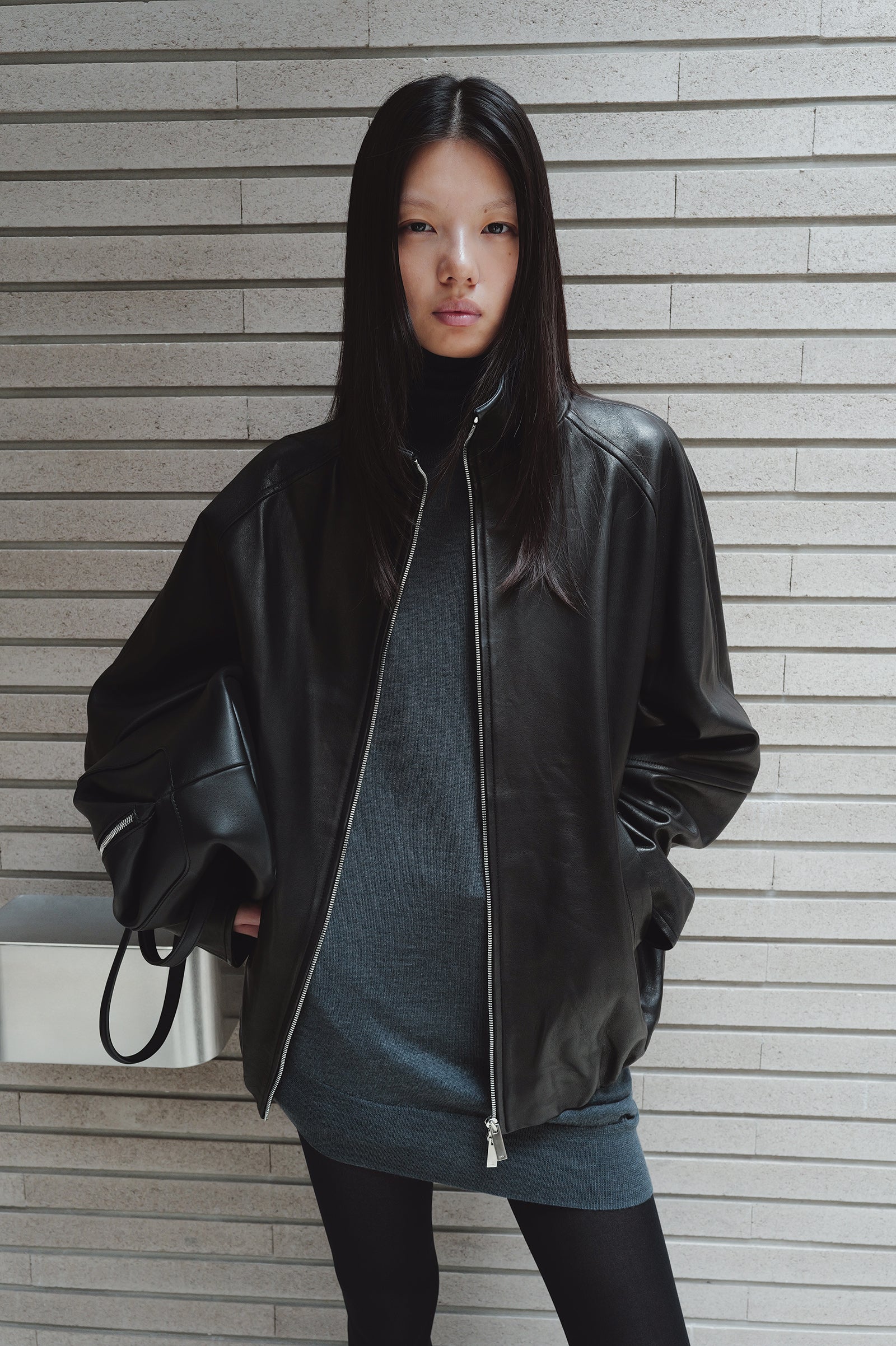 Real Lamb Minimal Jumper Black