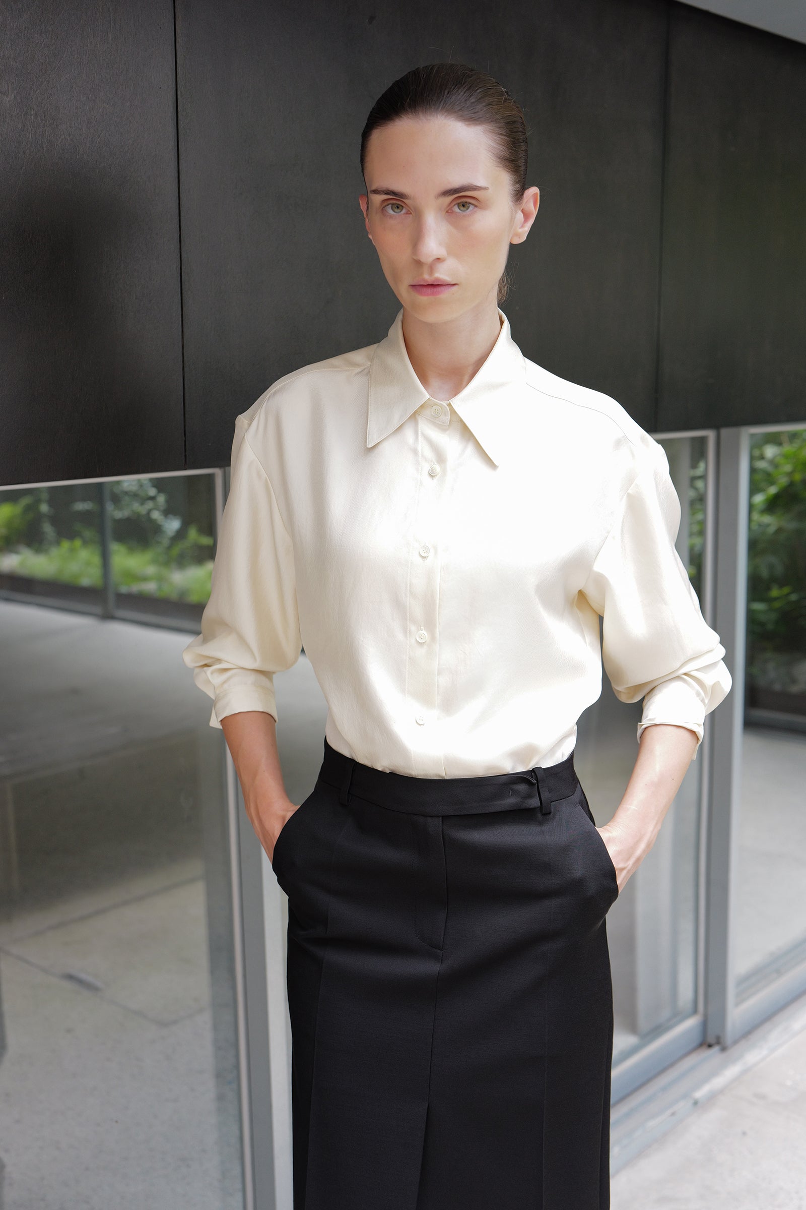 Wool Silk Pencil Skirt Black