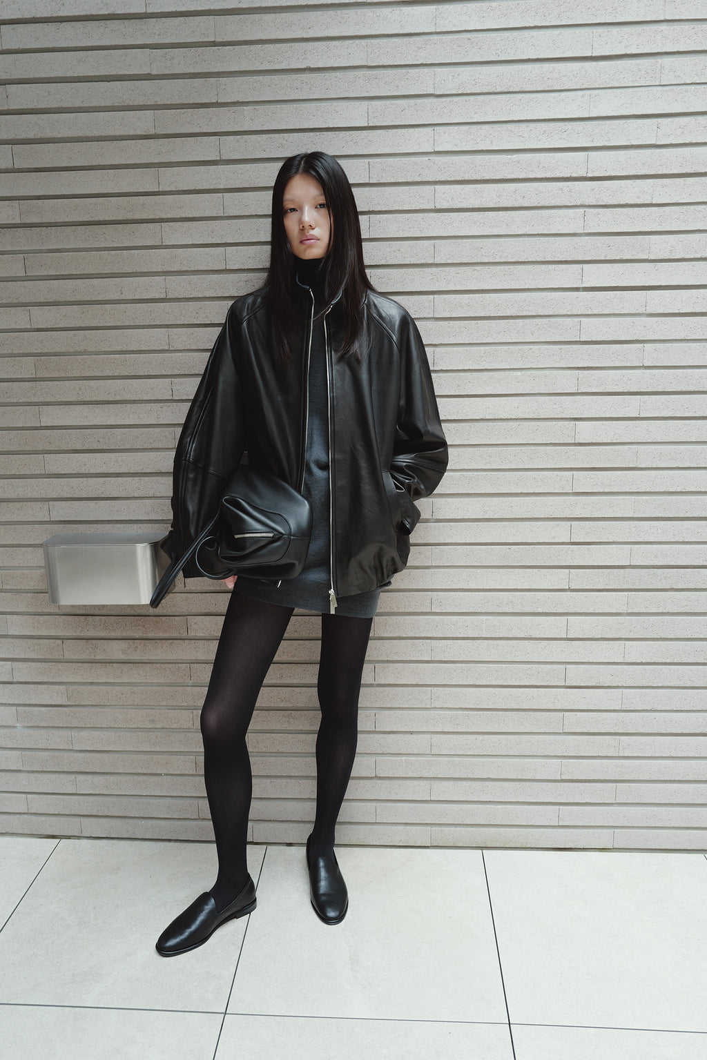 Real Lamb Minimal Jumper Black