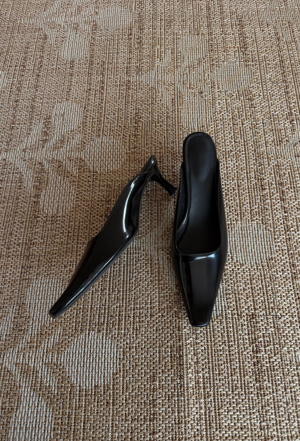 Sleeve Open Mule Black