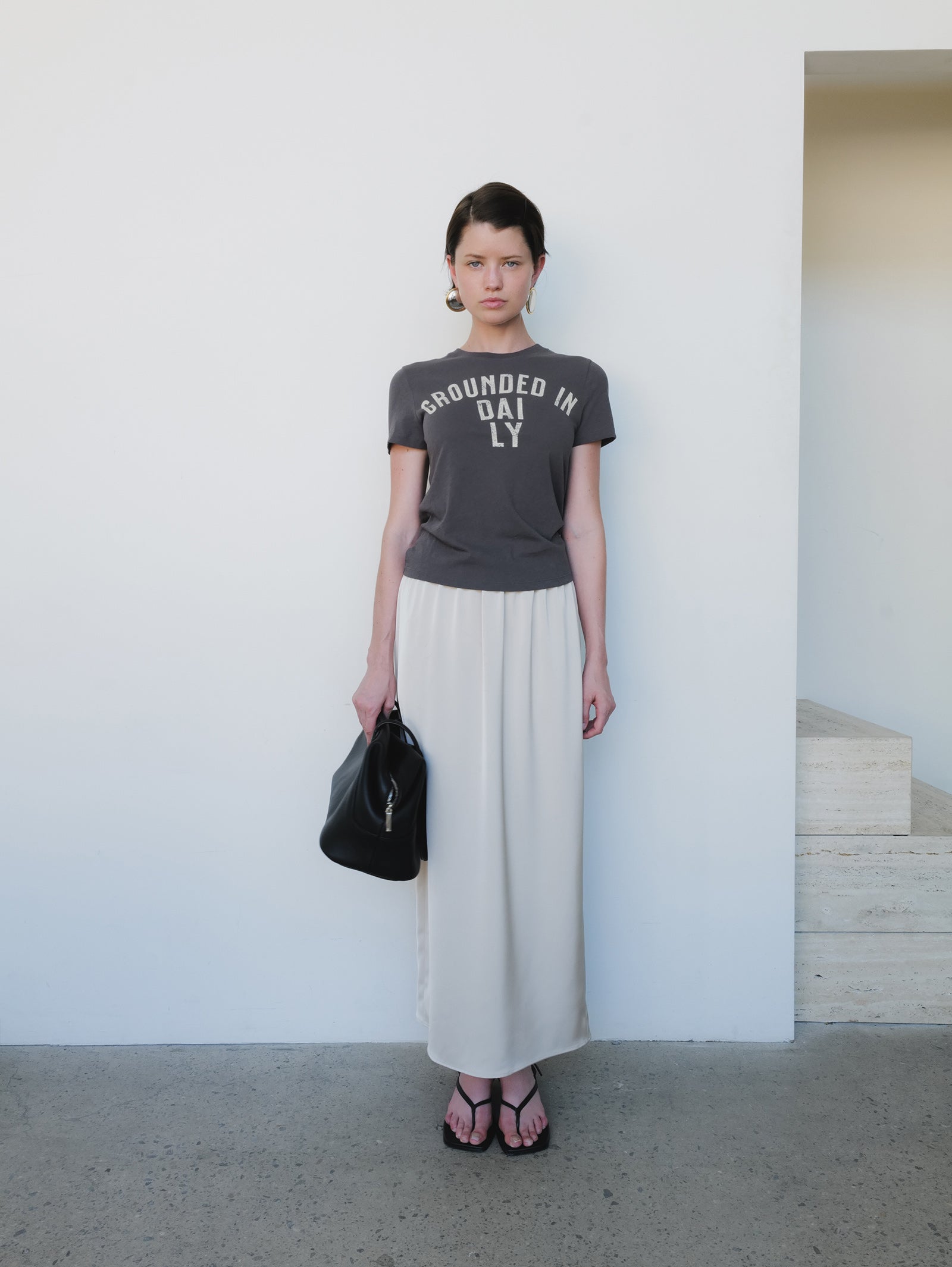 Ground Daily T-shirt Charcoal