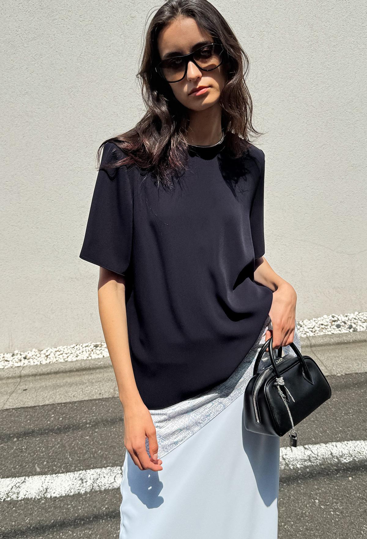 25SS 썸머 루 블라우스 네이비