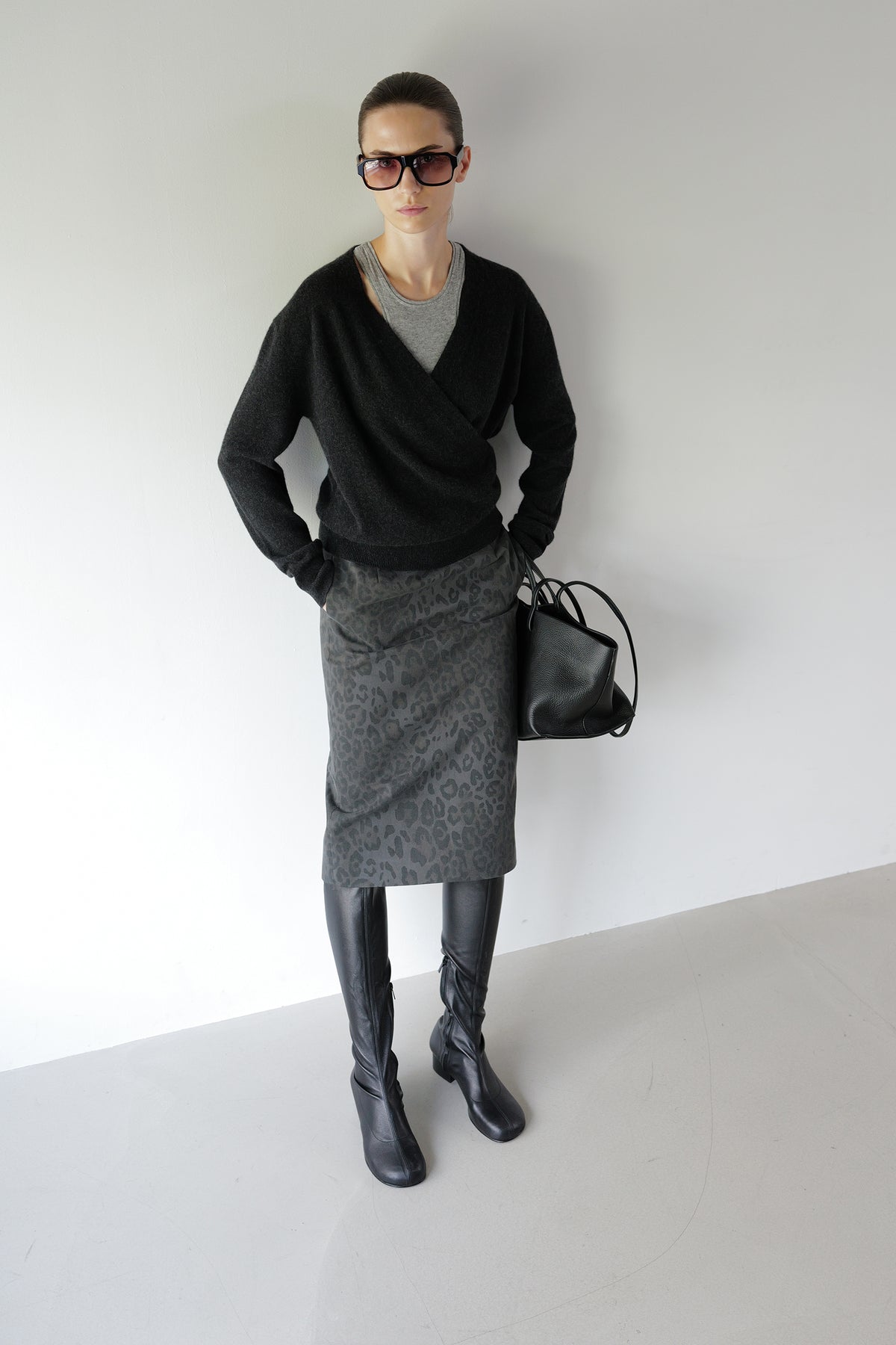Cashmere 100 Wrap Knit Charcoal
