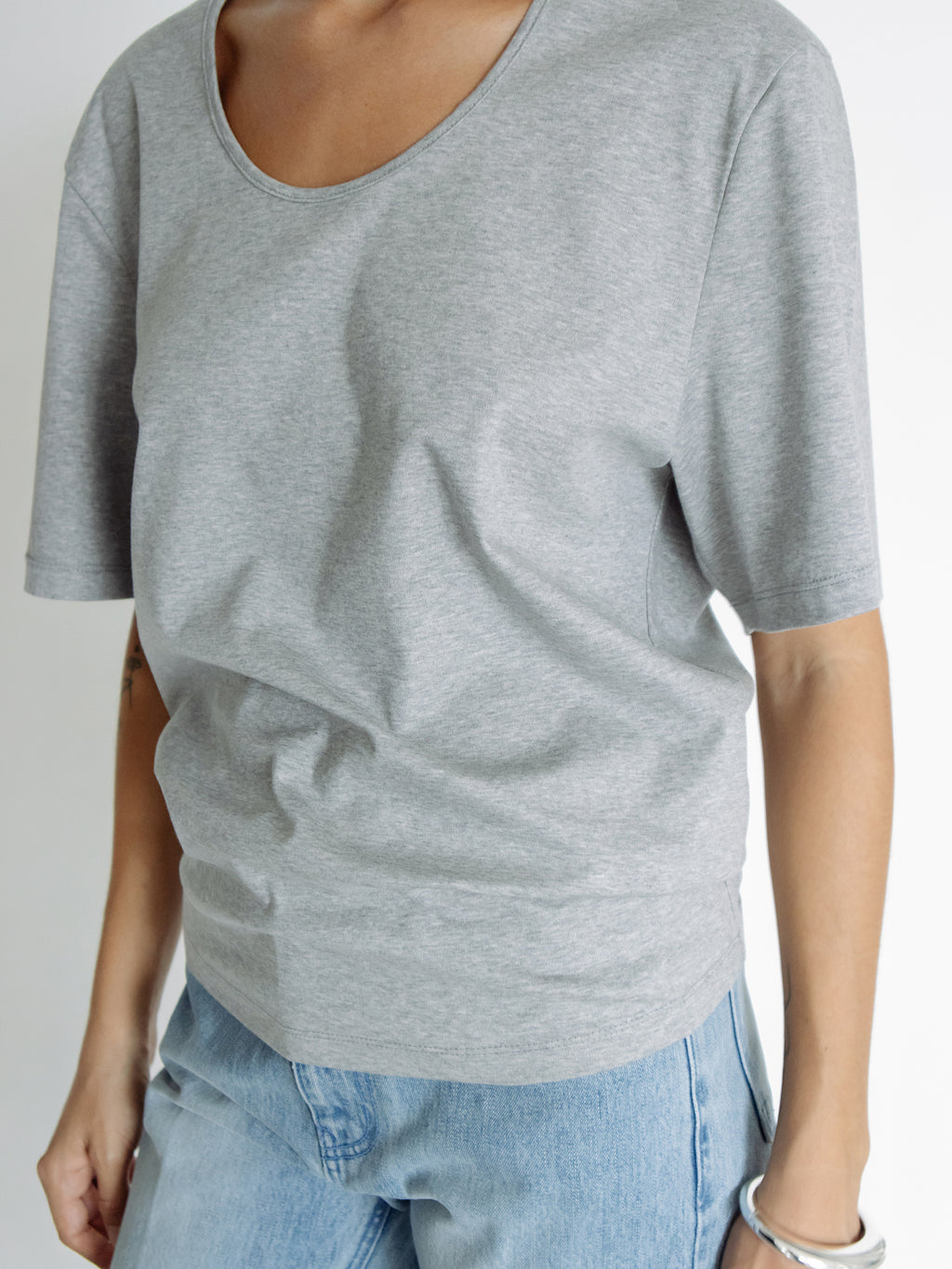 Cotton U-Neck T-shirt, Gray