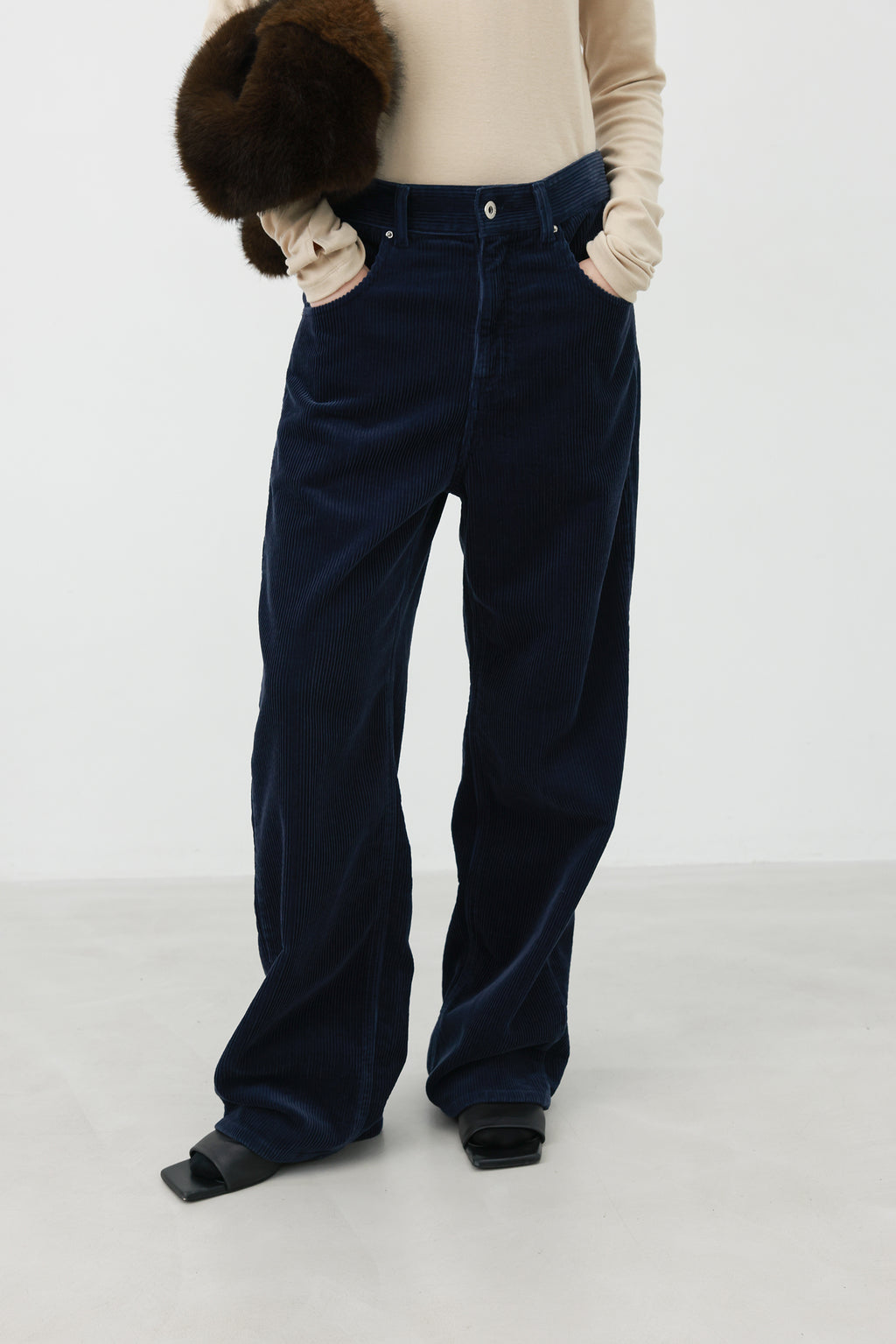 Soft Corduroy Pants Navy