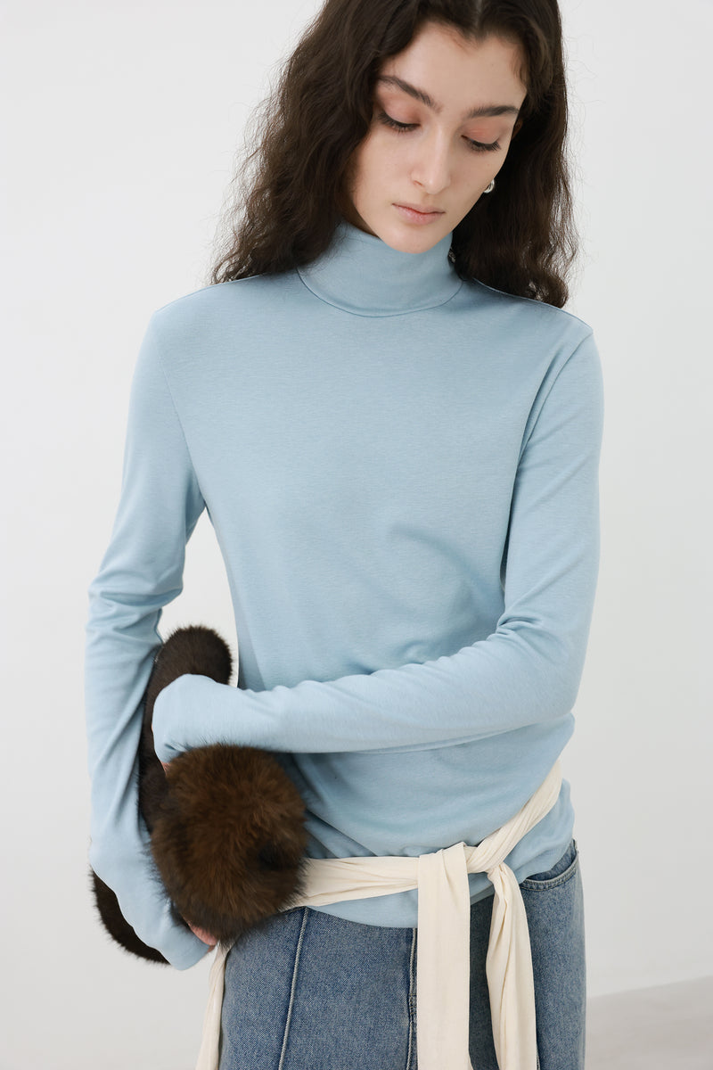 Milky Turtleneck T-Shirt Light Blue