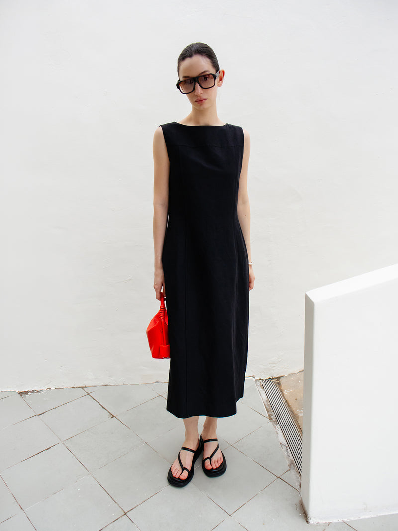 Panel Linen One-piece Black