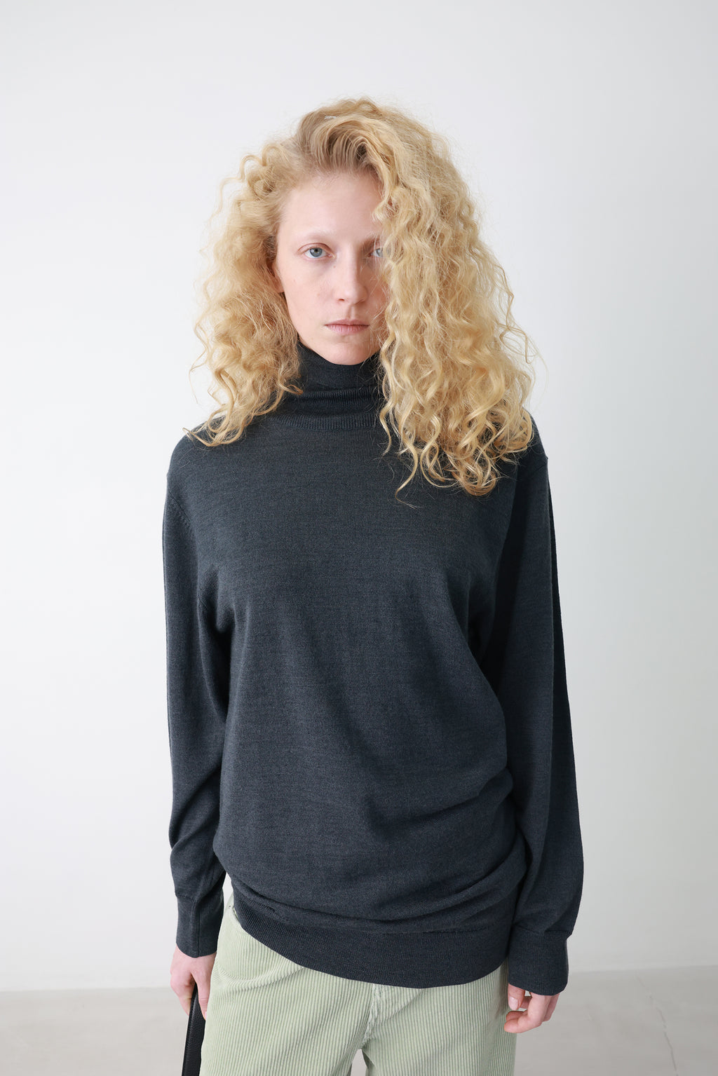 Wool Blend Turtleneck Knit Dark Gray