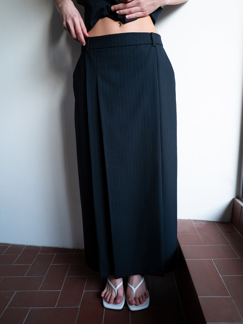 Tilted Pencil Skirt Navy