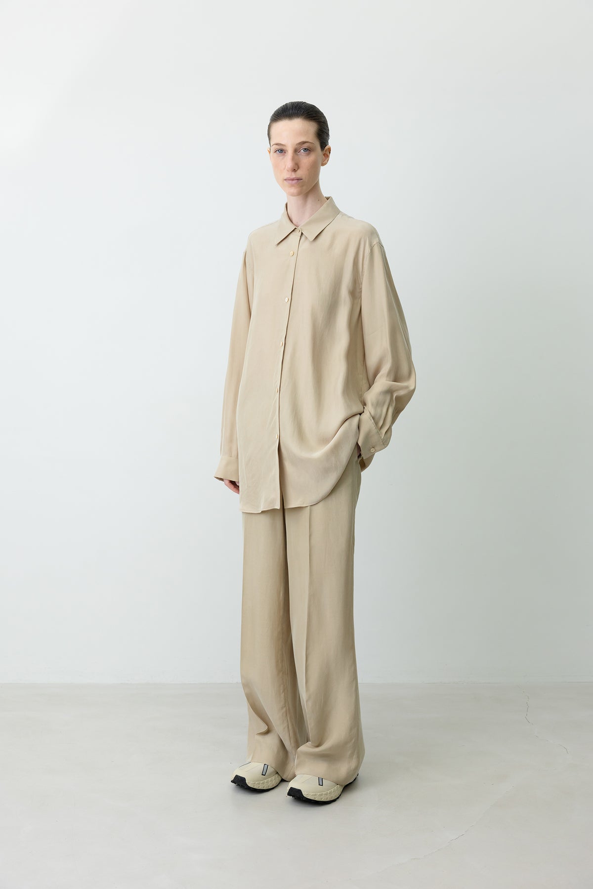 Silky Cupro Shirt Beige