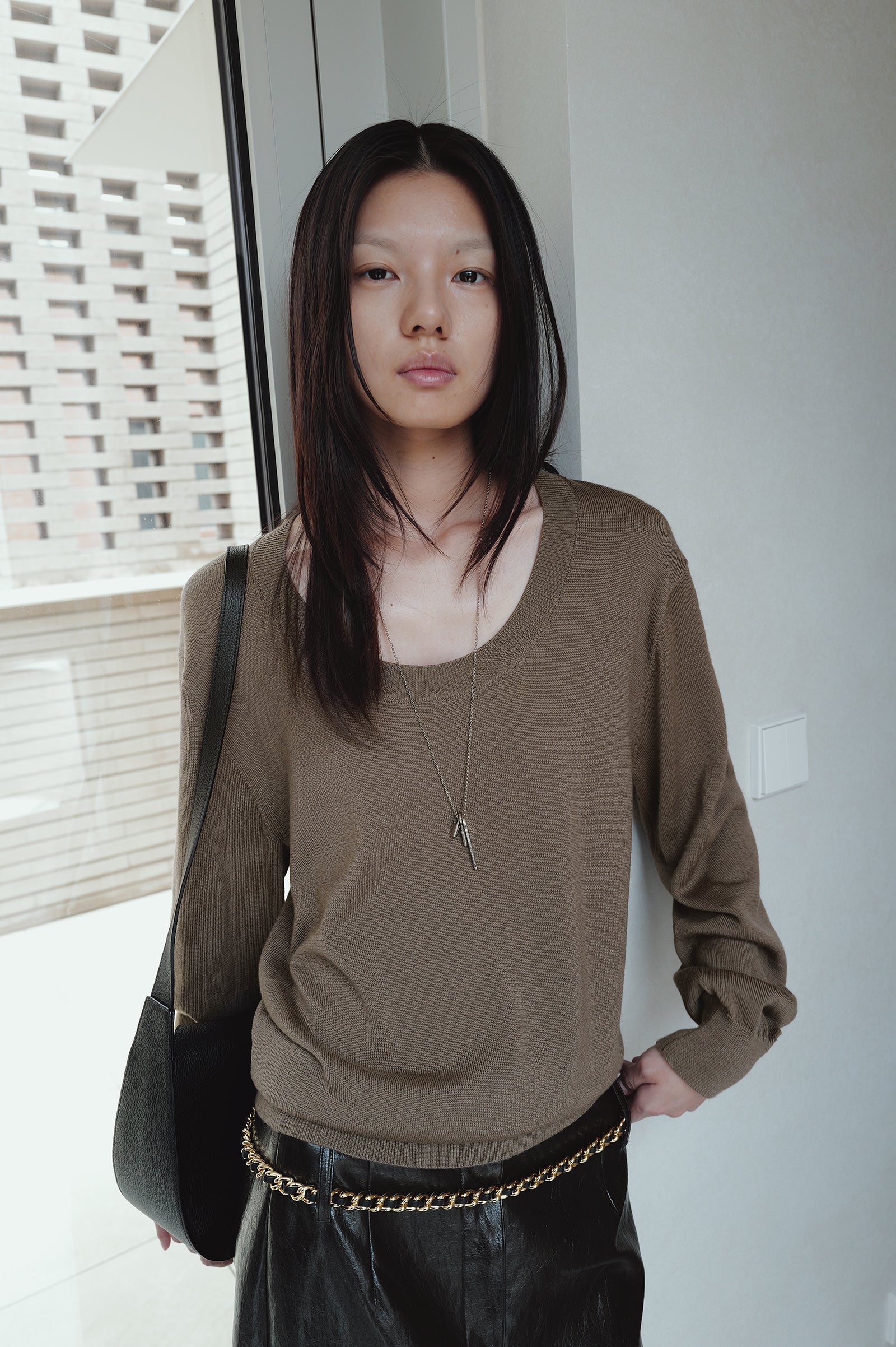 Washable 100% Wool U-Neck Pullover Taupe