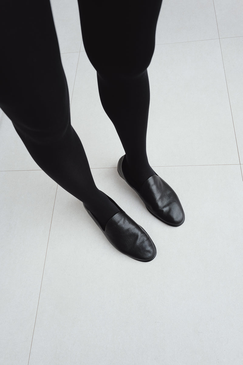 Soft Minimal Loafers