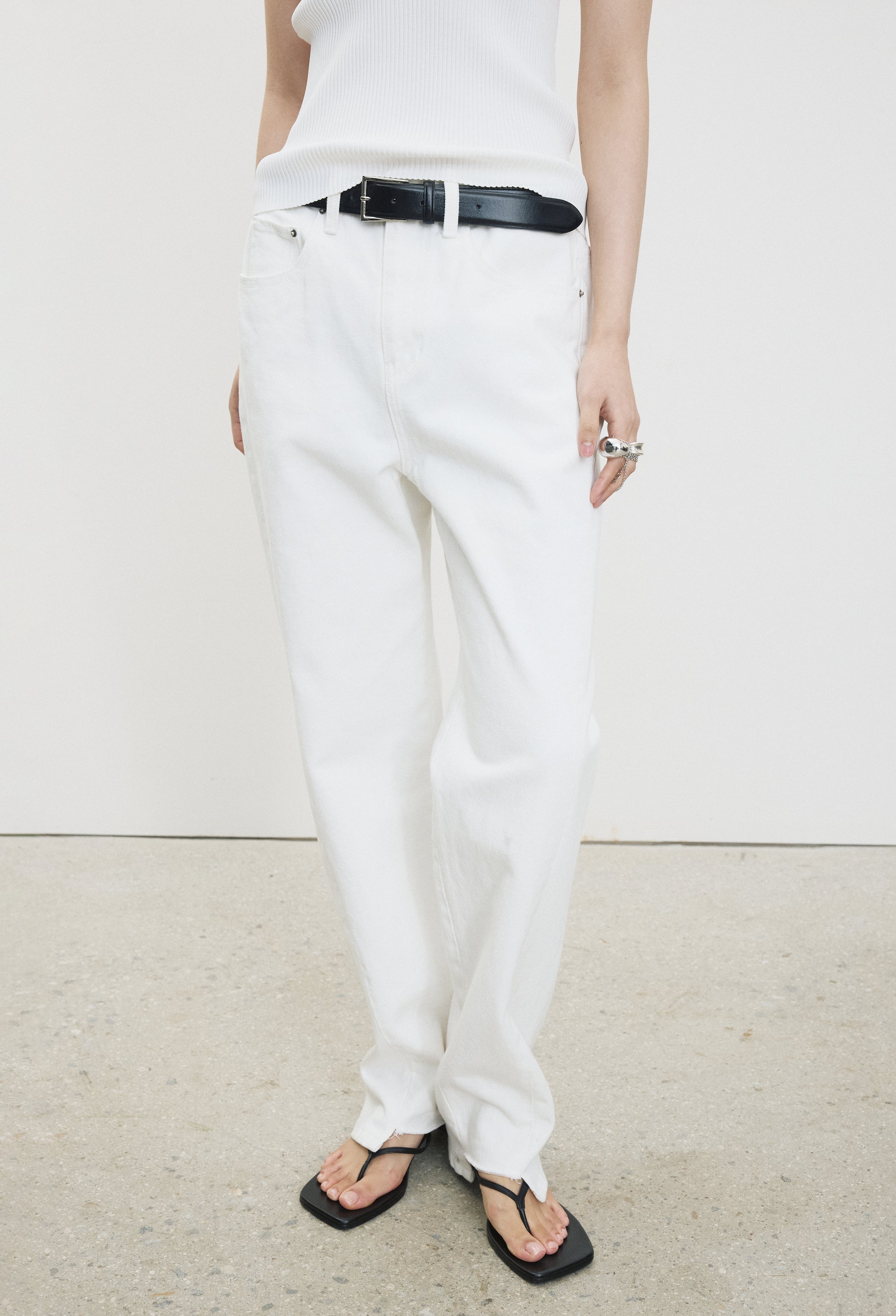810 Cut-Off Denim Ivory