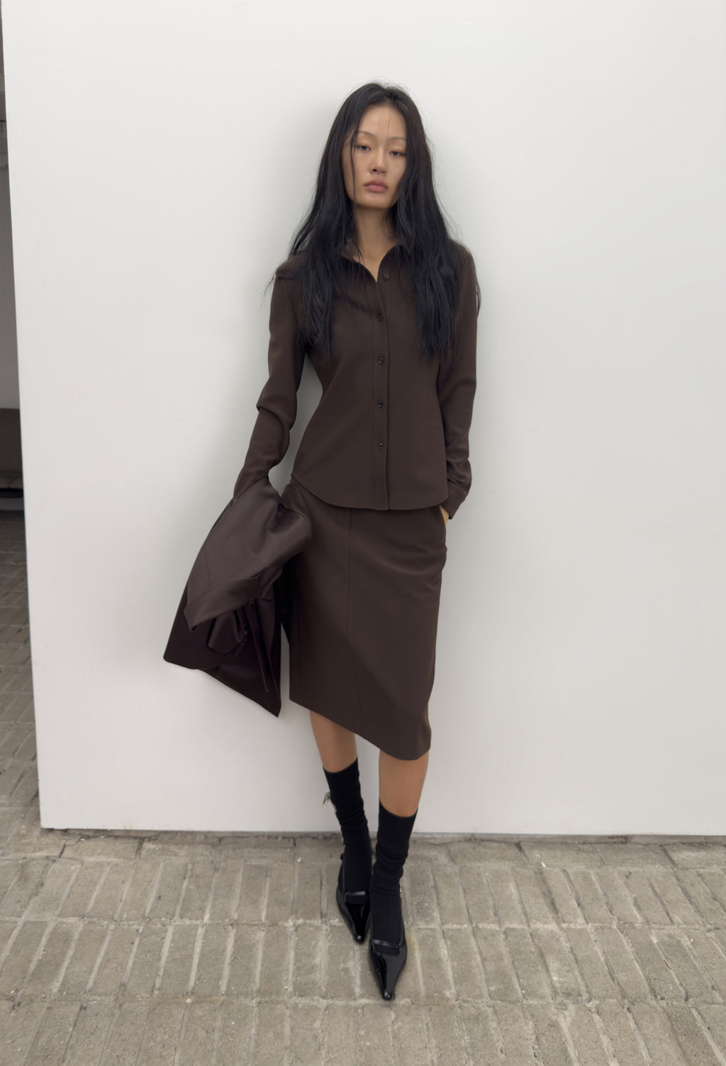 High-density Slim-Fit Skirt Brown